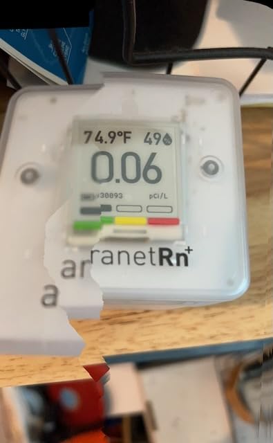 Radon Plus Radon Detector for Home with 10-Minute Readings | E-ink display with color-coded levels, 7-year battery on 2 AA. Also tracks temperature, humidity, pressure. customer photo 1