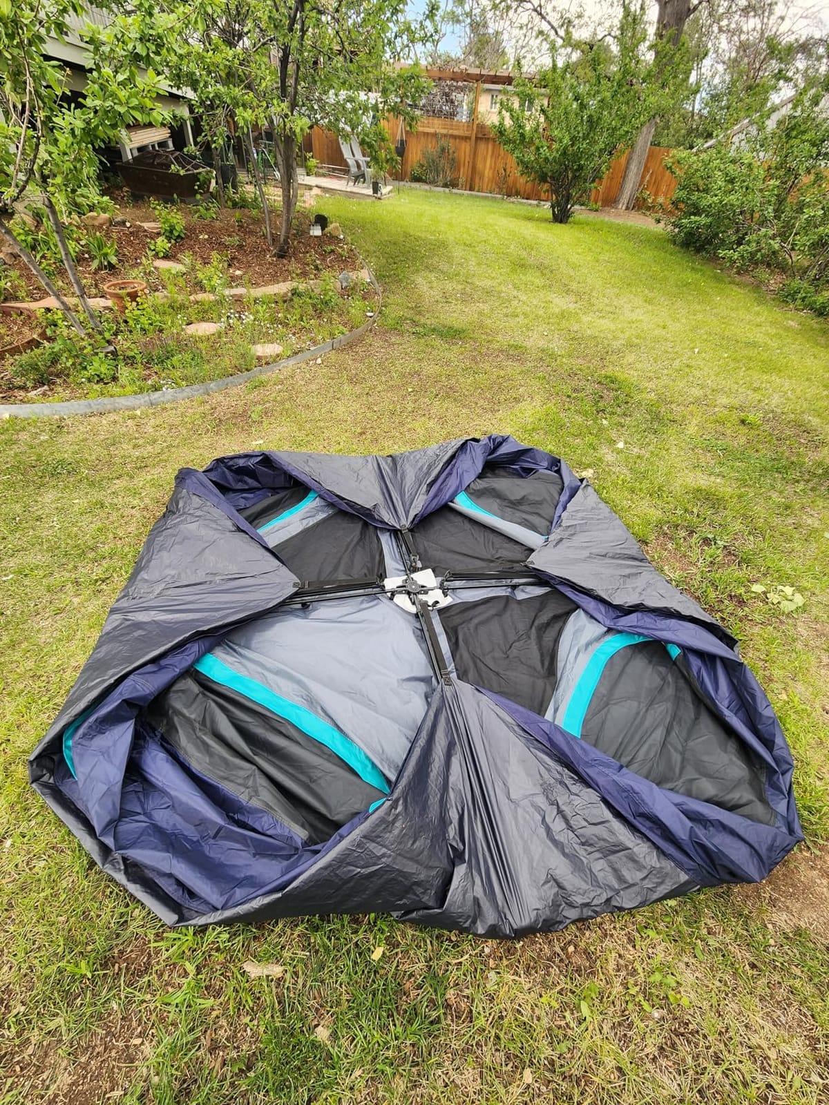 TIMBER RIDGE 6 Person Blackout Design Camping Tent, 60s Easy Setup Instant Cabin Tent for Family with Rainfly, Water-Resistant, 9' x 9' x 72