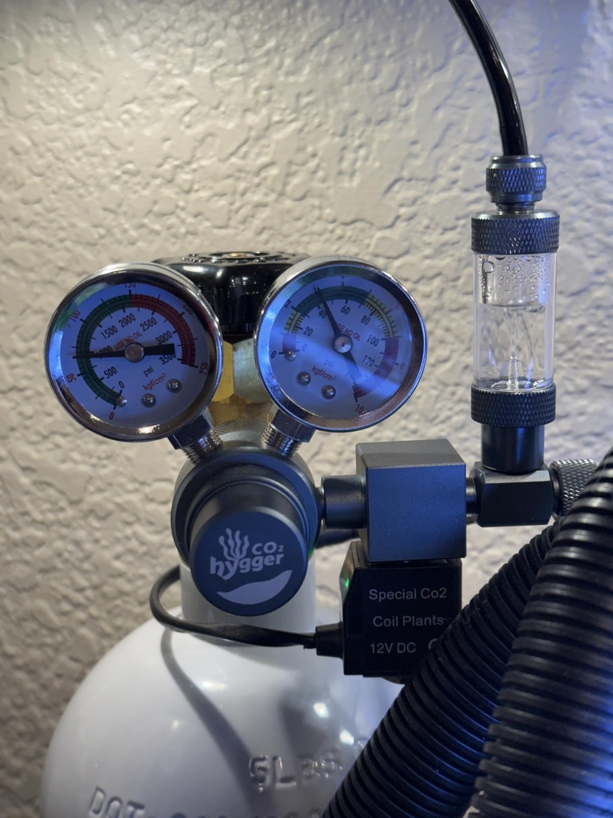Aquarium Co2 Regulator, Dual Gauge Accurate Display, with 12V DC Solenoid Valve, Bubble Counter and Check Valve,for Establishing CO2 System in Aquatic Plant Tank customer photo 1