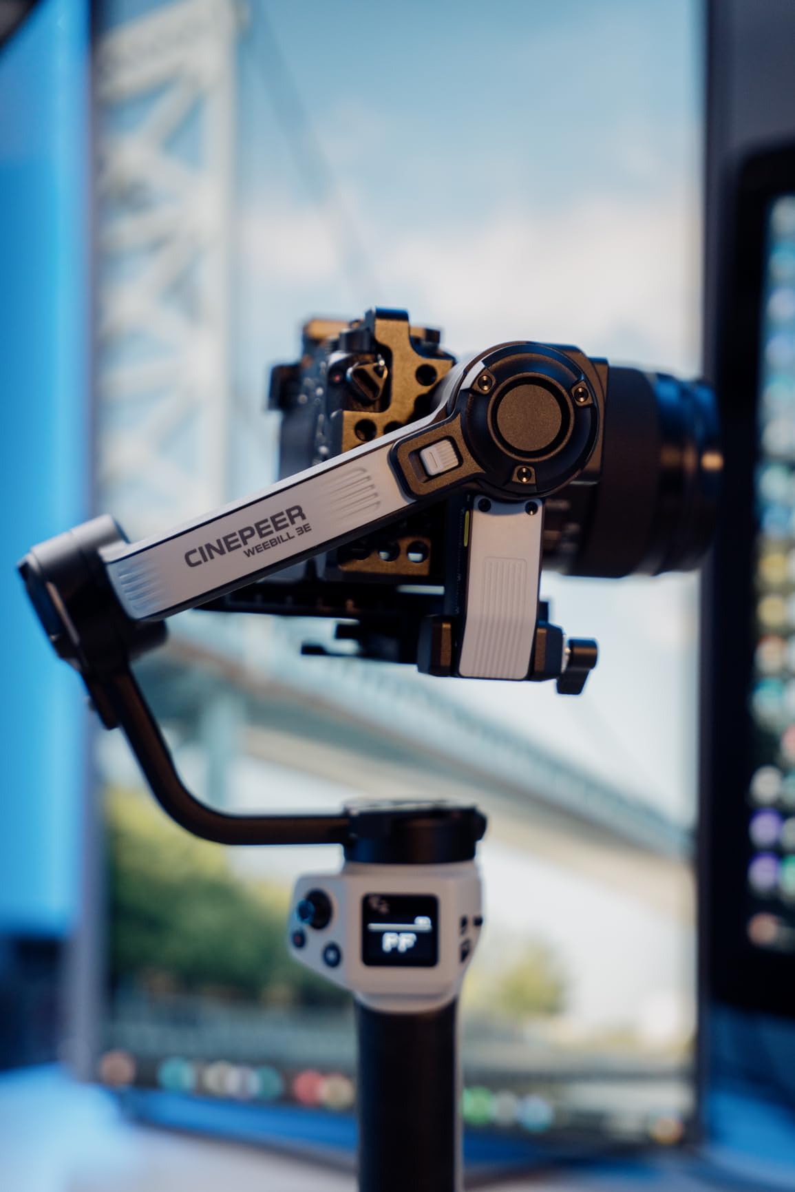 CINEPEER Crane 4E 3-Axis Camera Gimbal Stabilizer for Canon Sony | Extendable Sling Grip Native Vertical Shooting Handheld Camera Gimbal for Canon/Sony/Panasonic/Nikon customer photo 1