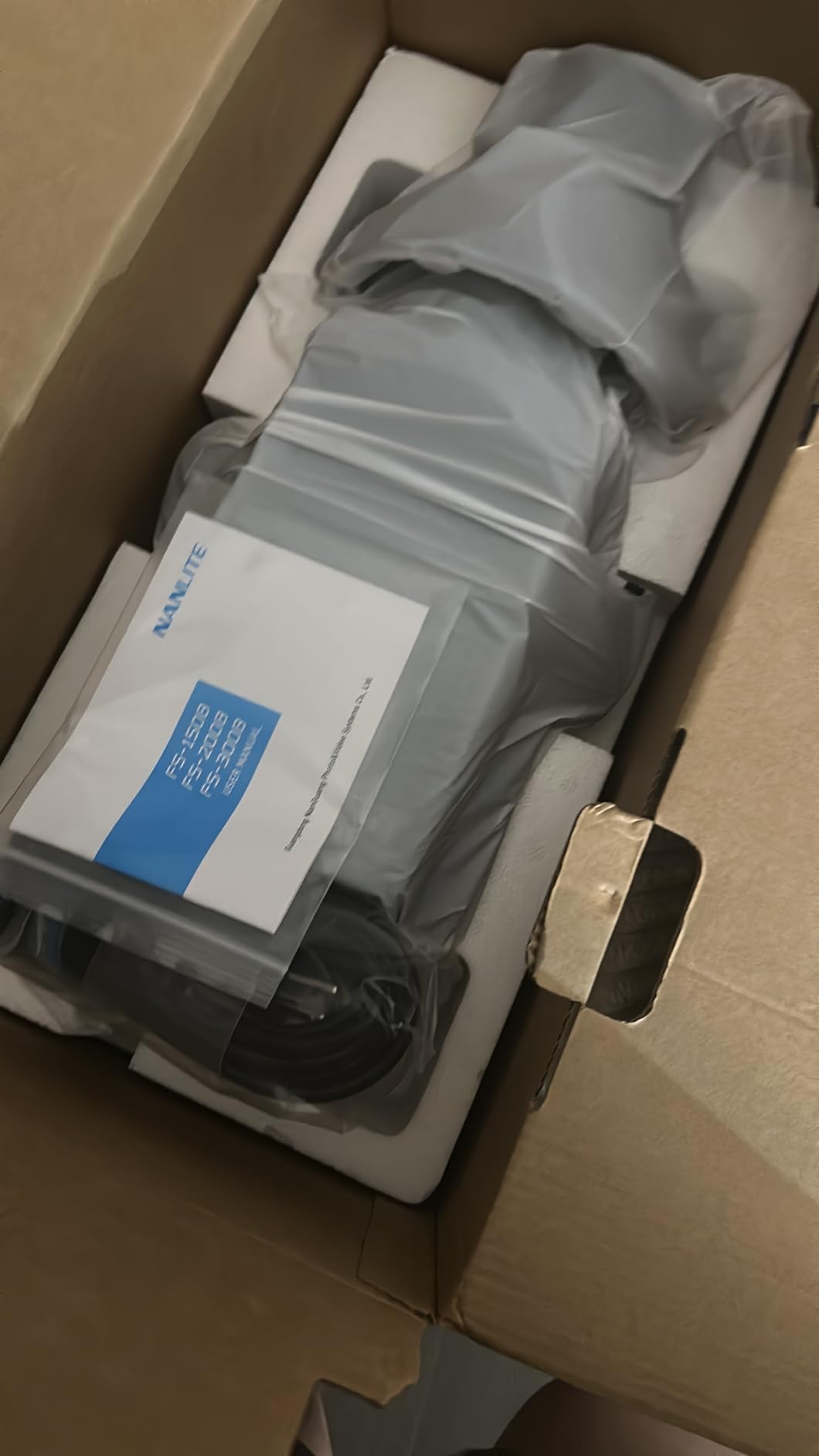 Nanlite FS-300B Bi-Color LED Video Light | 350W, 2700K-6500K, CRI 96+, Bowens Mount, App Control, Professional Lighting for Photography YouTube & Live Streaming customer photo 1