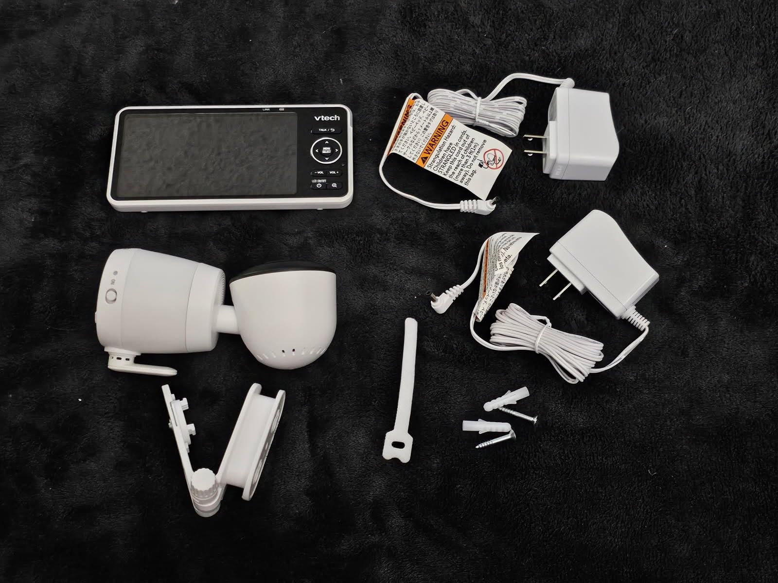 VTech Smart WiFi Baby Monitor - See Your Baby at Home or from Anywhere, 2K Camera, 5.5