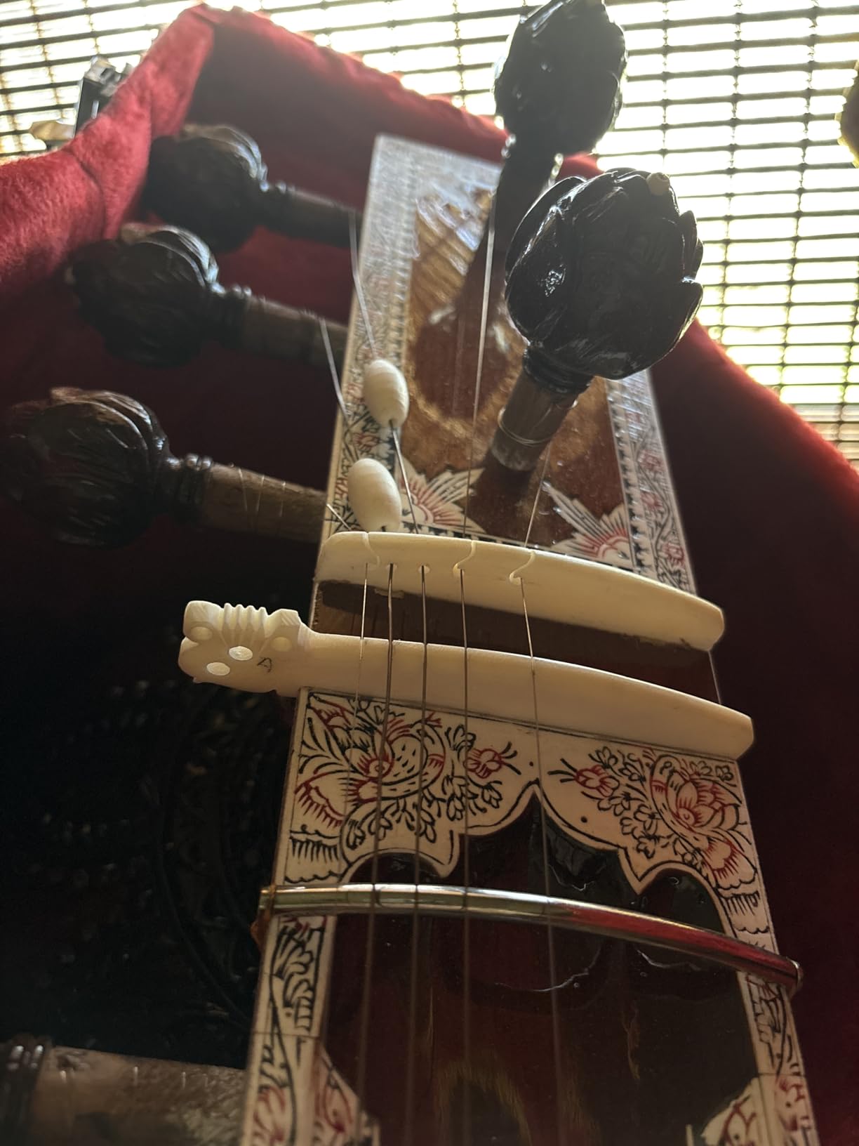 Sitar Professional Quality Vilayat Khan Ravi Shankar Style | Tun Wood Construction | Premium Traditional Craftsmanship | Ideal for Classical Music Performances customer photo 2