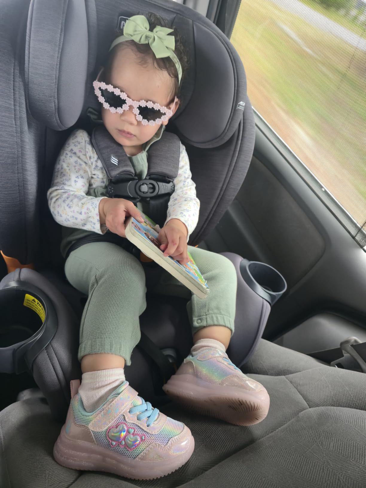 Chicco OneFit LX ClearTex All-in-One Booster Car Seat, LeverLock, Ebony/Black, convertible car seat, rear-facing 5-40 lbs, toddler 26.5-65 lbs, booster 40-100 lbs, GREENGUARD Gold customer photo 2