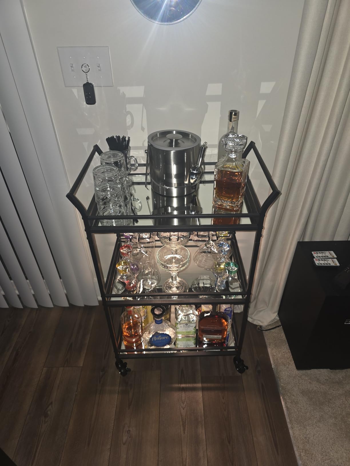VASAGLE Bar Cart Gold, Large Home Bar Serving Cart with 3-Tier | Mirrored Shelf, Wine Holders, Glass Holders, Kitchen, 15 x 33.9 x 35.4 Inches, Gold ULRC083A02 customer photo 1