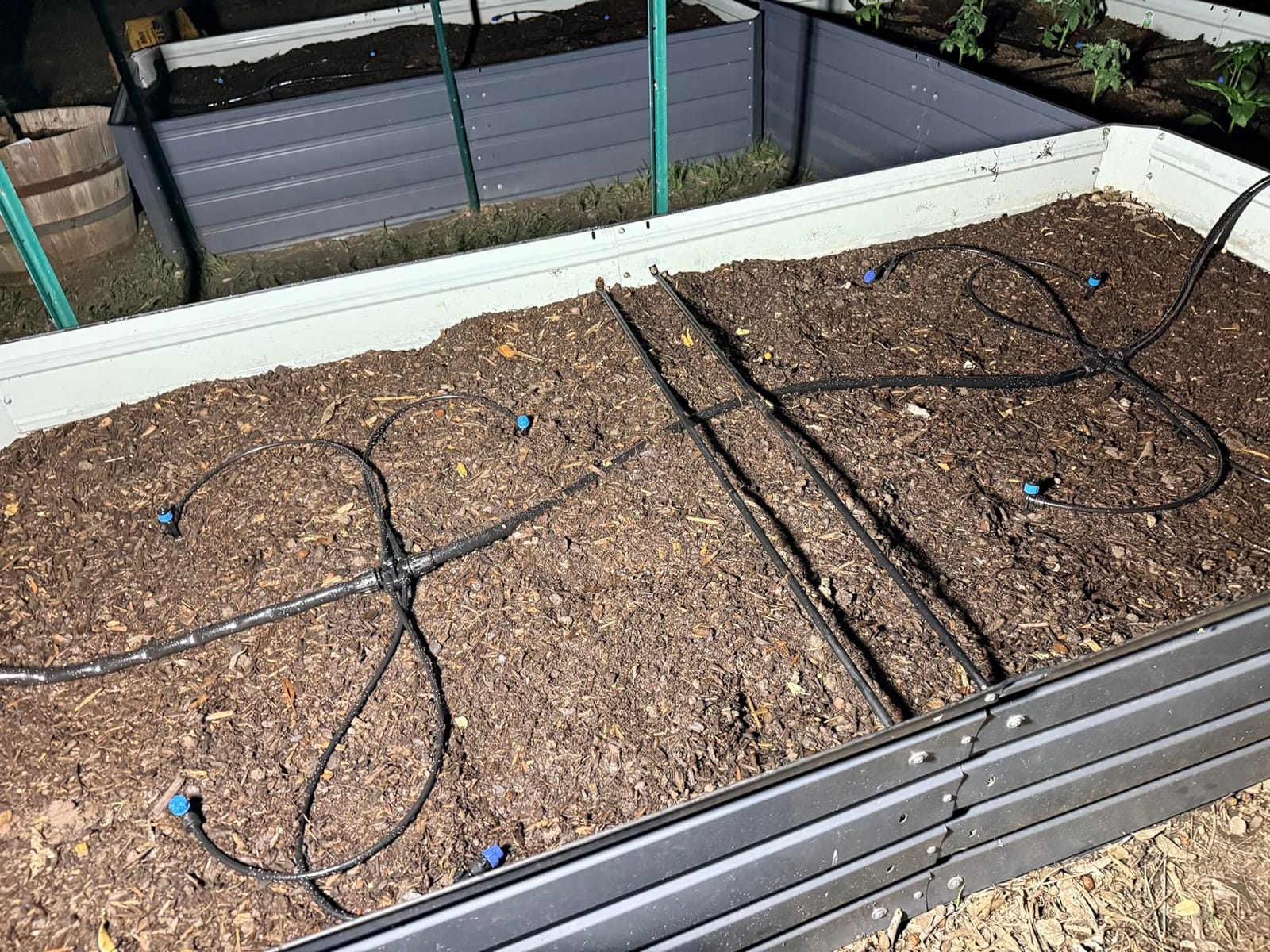 MIXC 247 FT Drip Irrigation System,Quick Connector Garden Watering System Automatic Sprinkler System Kit for Lawn Raised Bed Greenhouse Plant Watering System with 1/4'' Tubing,Drip Emitters,Connectors customer photo 2