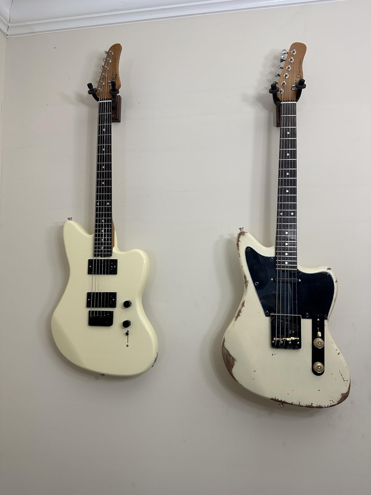 KGD Jazzmaster Mahogany Solid Body Electric Guitar,Roasted Maple Neck and Rosewood fingerboard,Bone Nut,6-String H-H Guitar,Professional/Full Size/Electric Guitars for Adults customer photo 1