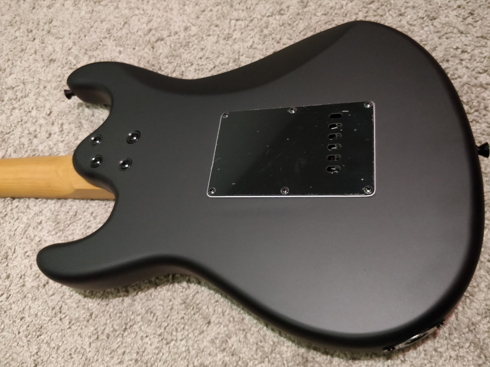 Grote Electric Solid Body Guitar Modern-GST For Beginners (Coma Red) customer photo 2