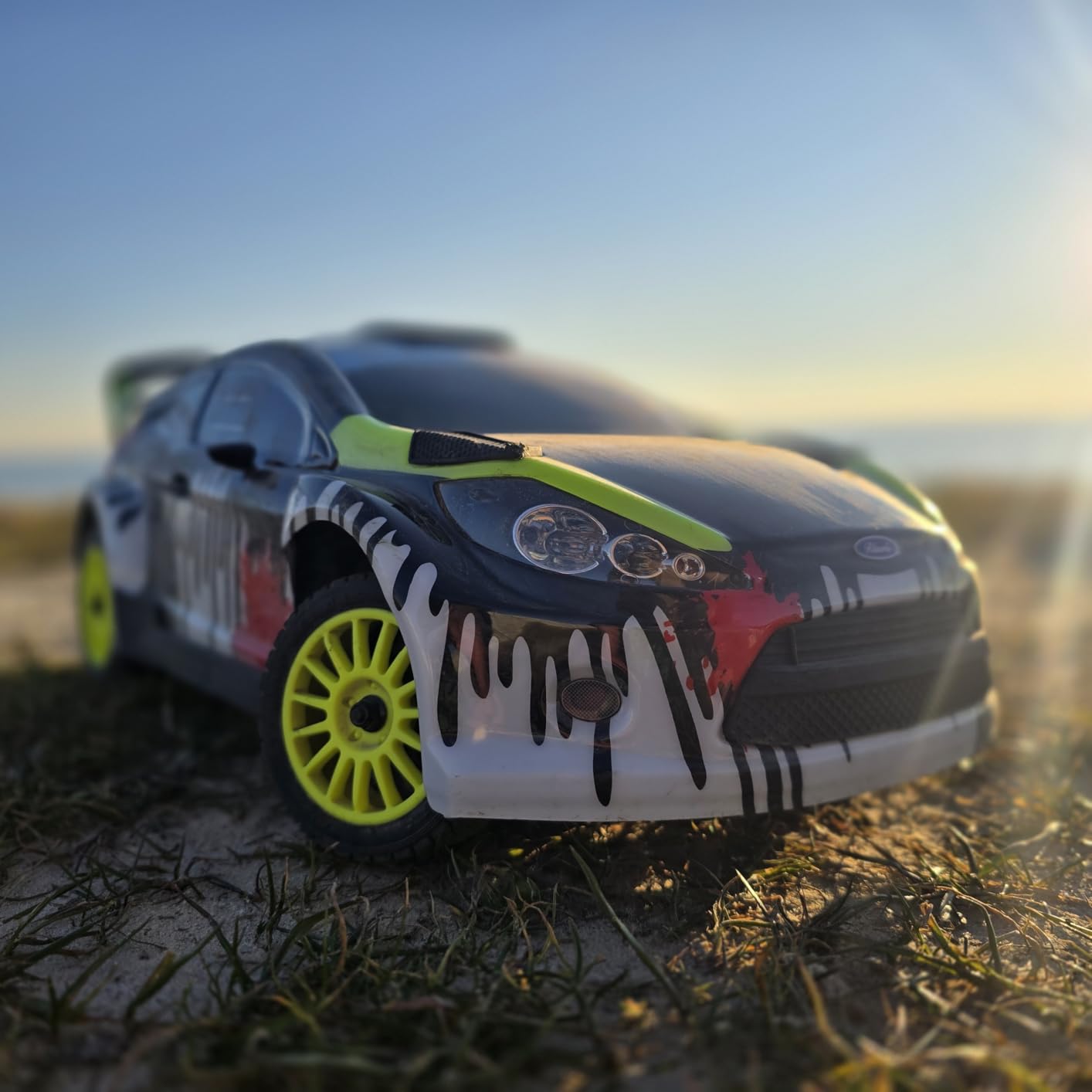 RIAARIO 1/10 Brushless RC Cars, 50 MPH Rally Car, 4WD, Waterproof, 8+ Ages | 45A Waterproof ESC, 11KG Micro Servo, 2852 3800KV Brushless Motor, 3S Lipo, 5CH Transmitter, Metal Chassis, All-Terrain customer photo 2