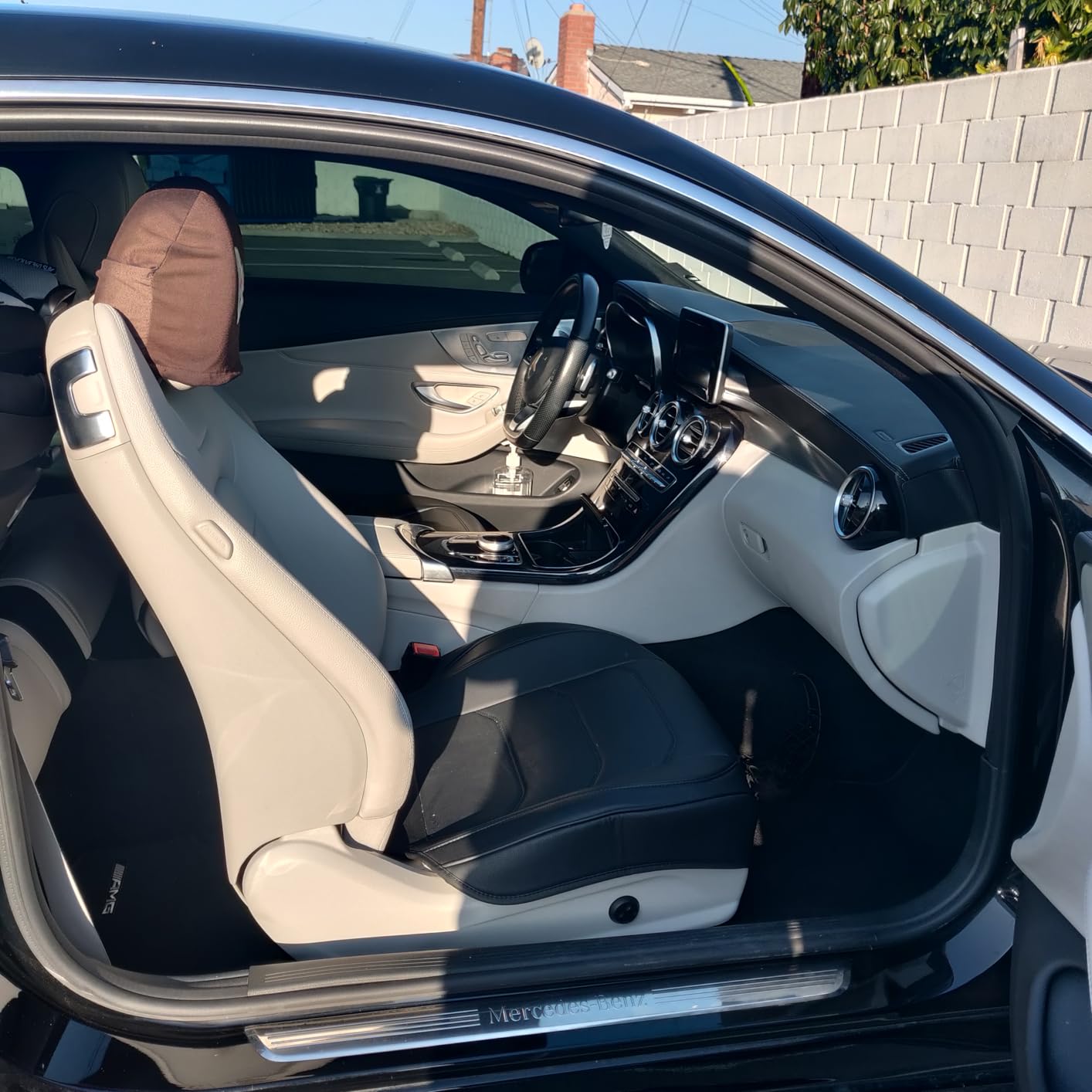 Evenflo Revolve360 Slim 2-in-1 Rotating Car Seat | with Quick Clean Cover, Rear-Facing and Forward-Facing Modes, Infant-6 Years, 4-65 lbs (Salem Black) customer photo 2