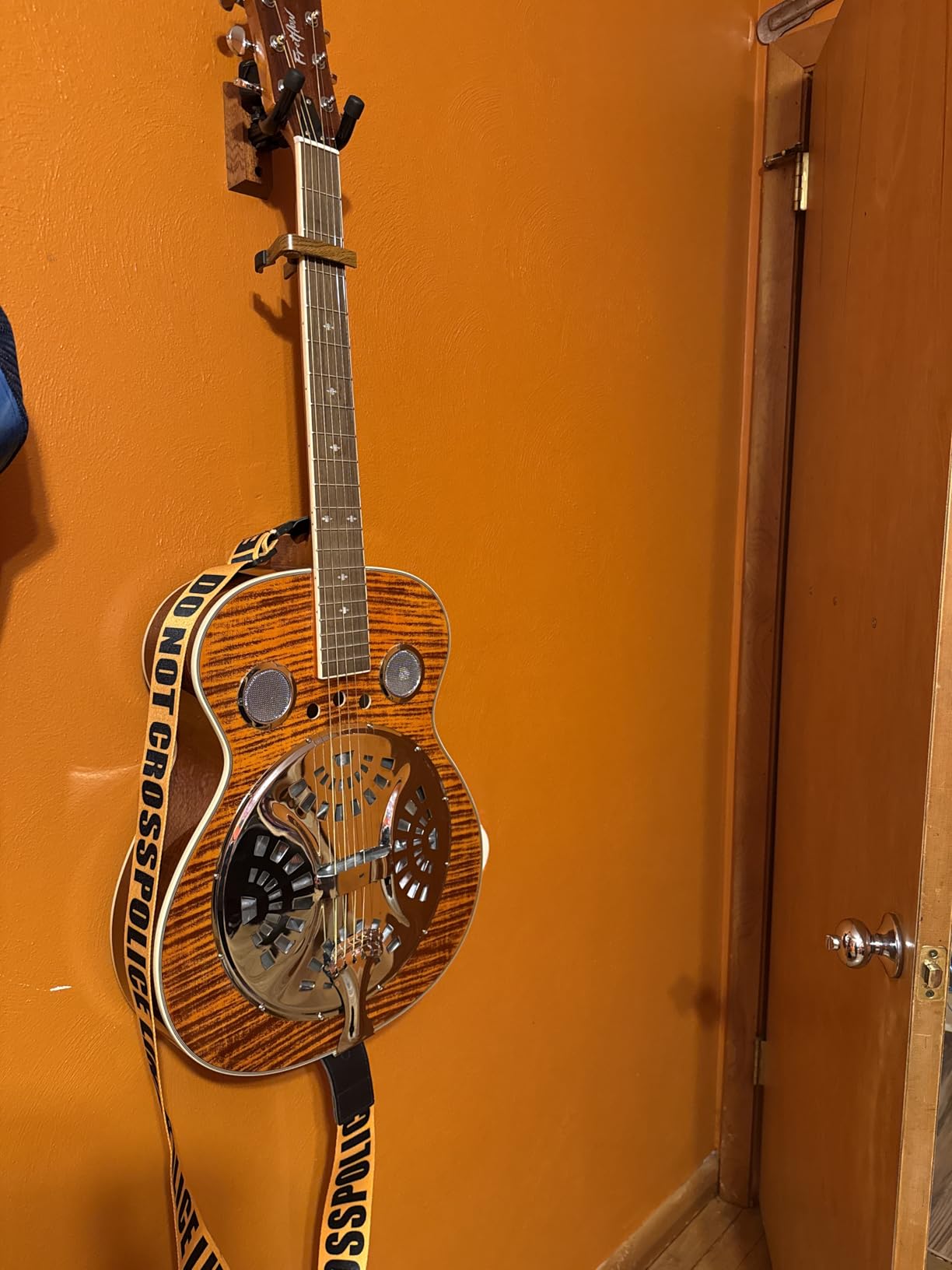40-Inch Resonator Guitar with Spruce Top & Sapele Body - Tiger Flame Finish, Okoume Neck, Rosewood Fingerboard customer photo 1