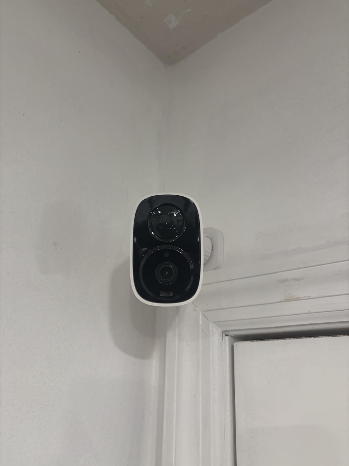 2026 Upgraded 2K Security Cameras Wireless Outdoor, Free Cloud Storage, 1-6 Months Battery Life, Waterproof, 2-Way Talk, AI Motion Detection Spotlight Siren Alarm Cameras for Home Security customer photo 2