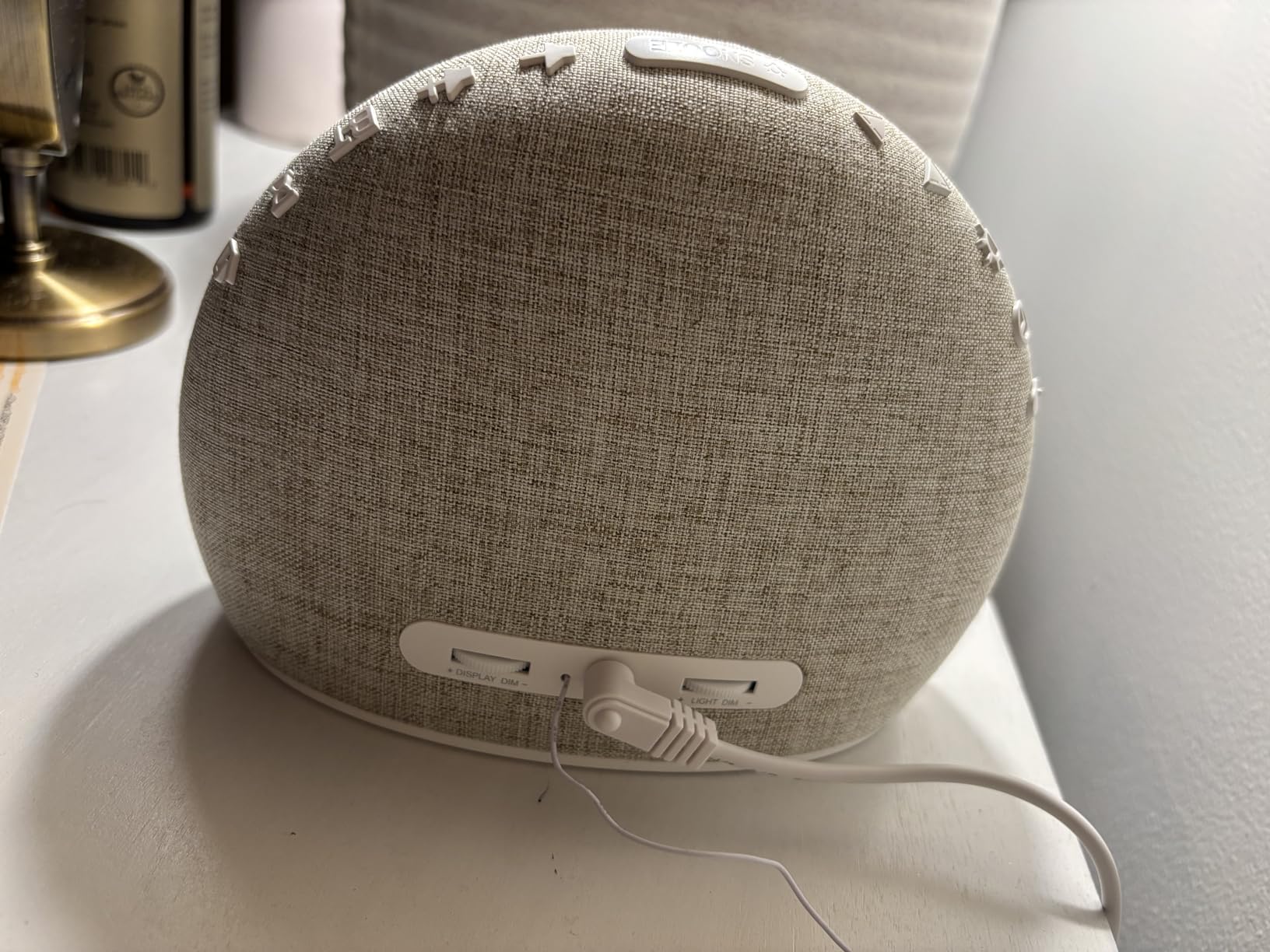 HOUSBAY Sunrise Alarm Clock with Bluetooth Speaker & Radio customer photo 1