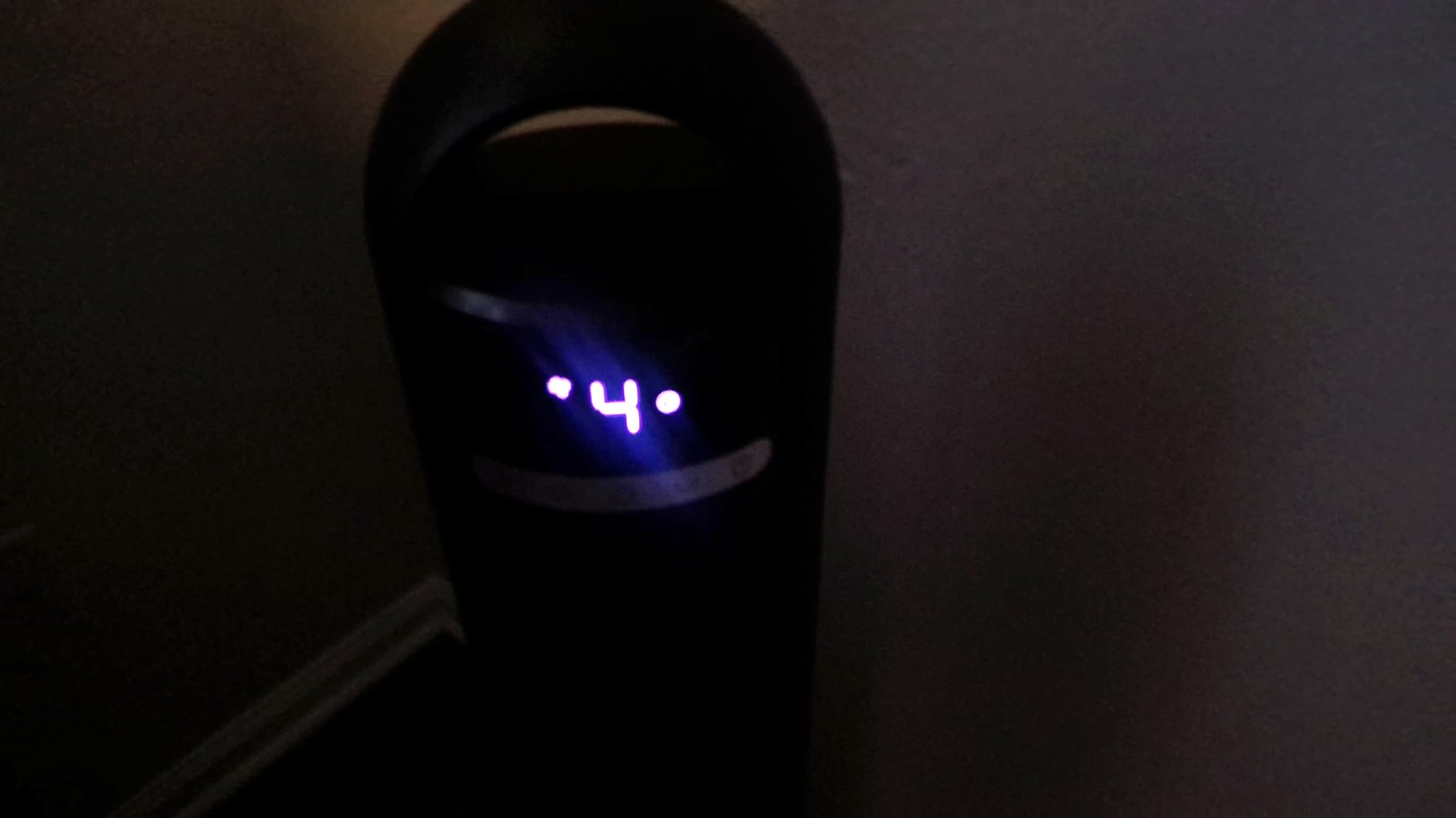 DREO Tower Fan for Bedroom, 90° Oscillating Standing Fans for Room with 4 Speeds, 3 Modes, 28dB Quiet for Sleep, 26ft/s Velocity, 8H Timer, Remote, Living Room, Office, Home, Black customer photo 1