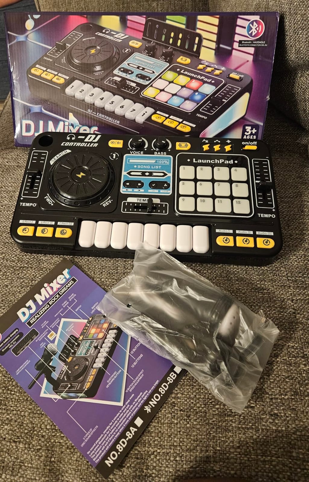 Kids DJ Mixer Board Controller Toy Set with Turntable, Piano Keys, Microphone & Bluetooth (Black) customer photo 1