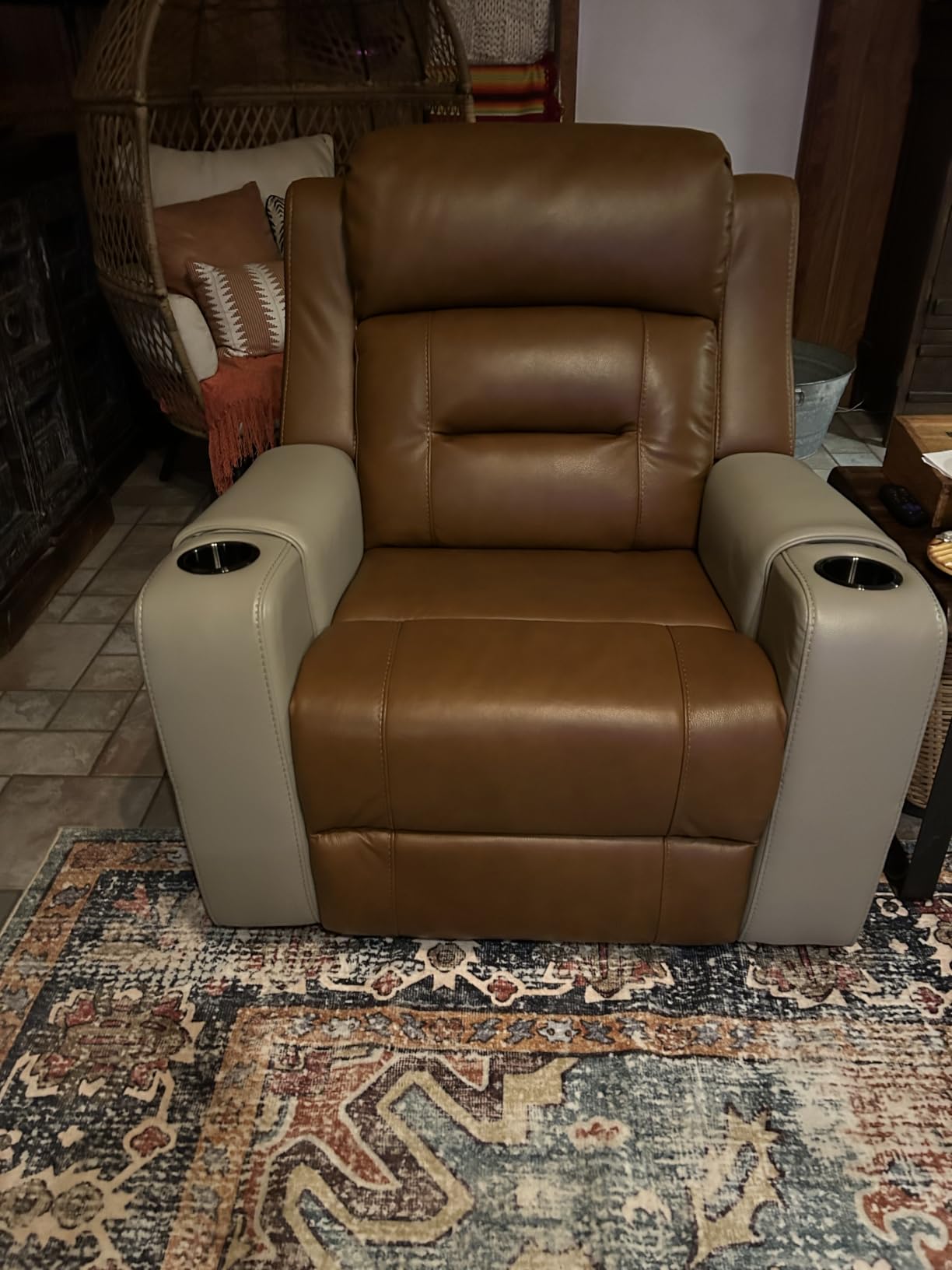Watson & Whitely Genuine Leather Lay Flat Power Recliner Chair, Navy Blue | Power Headrest, Cup Holders, USB/Type-C Charging Ports, Electric Reclining Chairs for Living Room, Home Theater customer photo 2