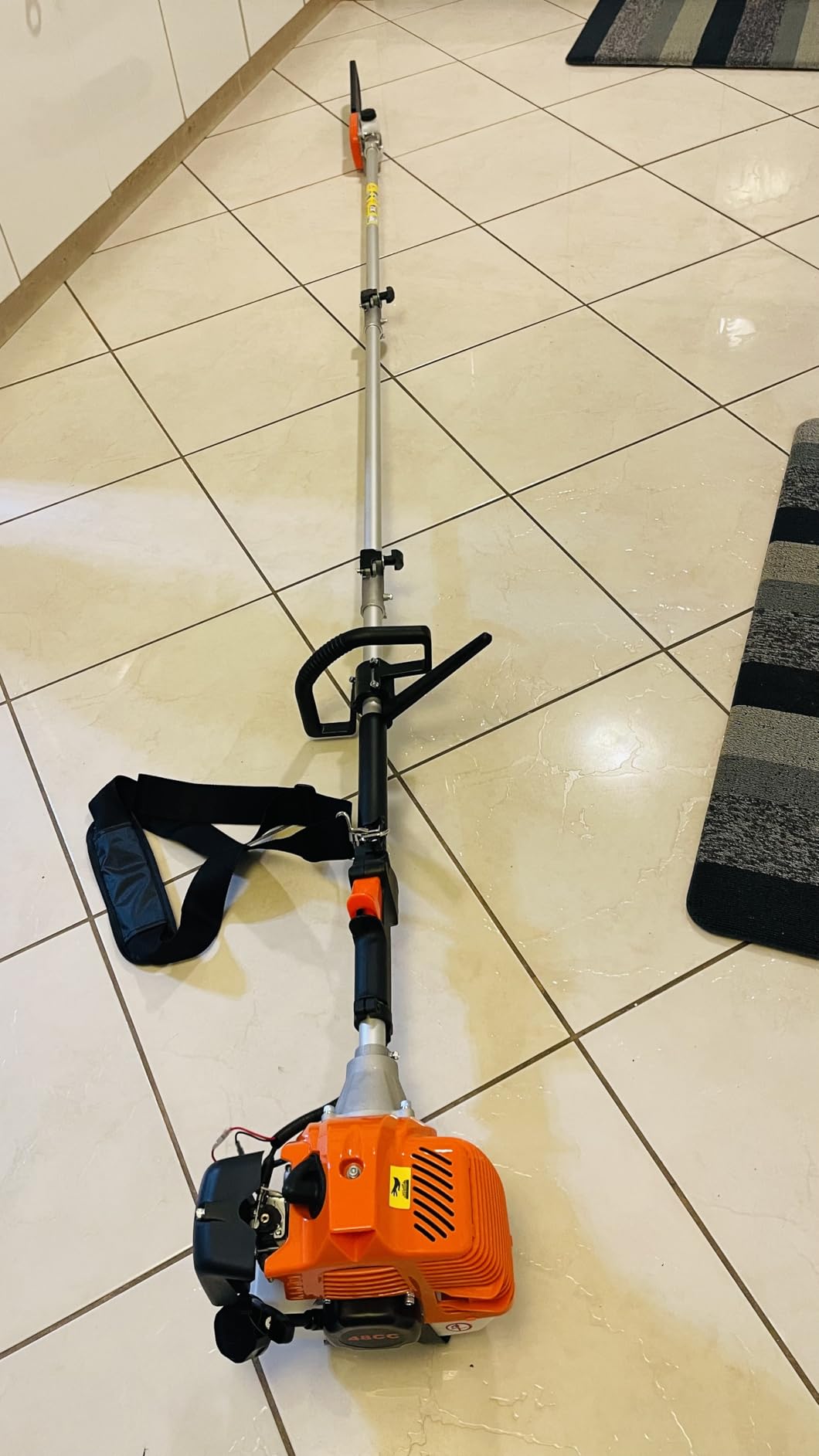 48CC Gas Powered Pole Saws, 2-Stroke Gas Pole Saws for Tree Trimming with 11.5in Cutting Bar, with Extendable Pole to Height Reachable 16 FT Chainsaw Tree Trimmer customer photo 2