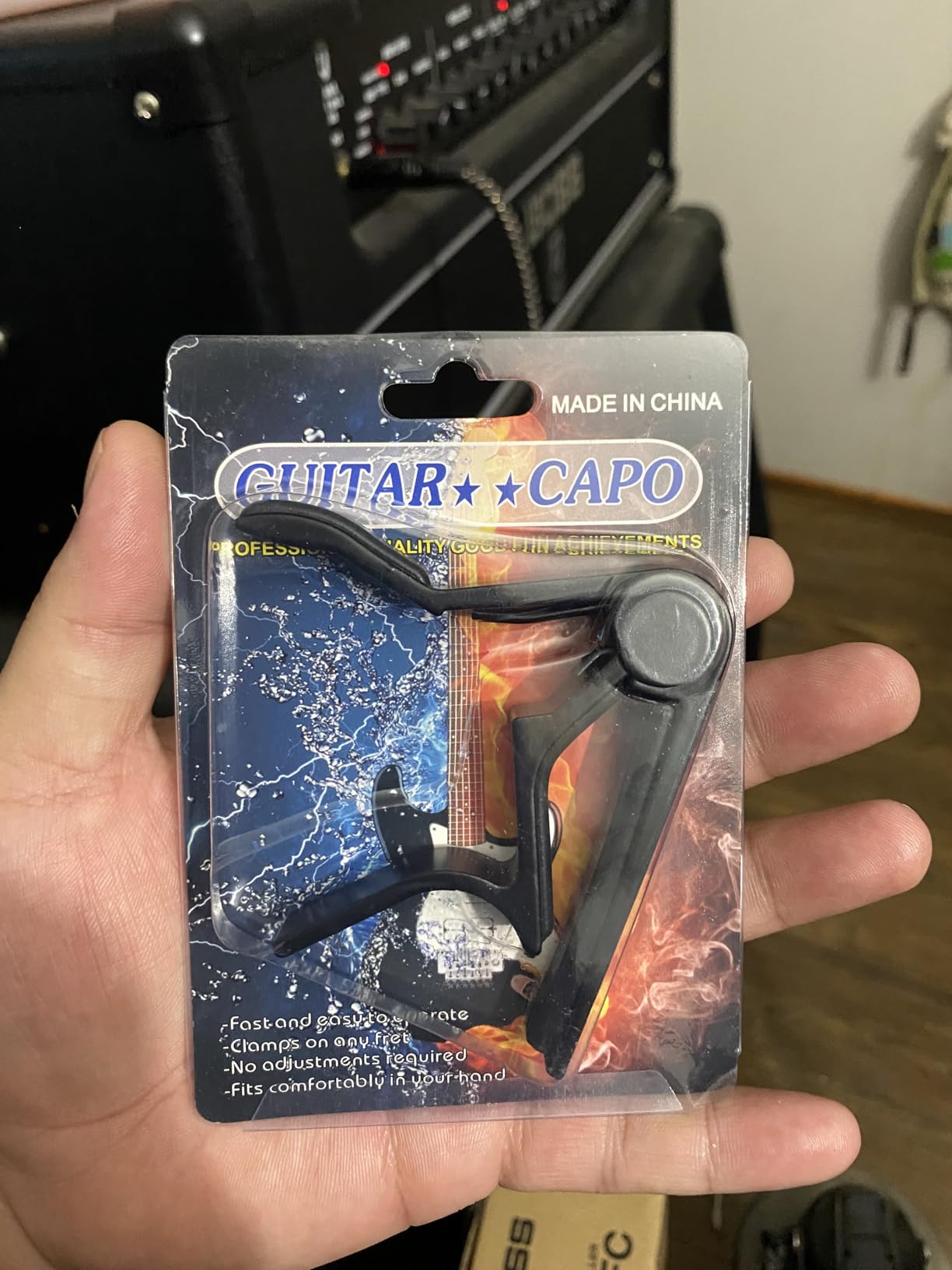 Guitar Capo for Acoustic and Electric Guitar 6 String, Premium ukulele Capos, Clip Capo, Clamp Capos, Black customer photo 1