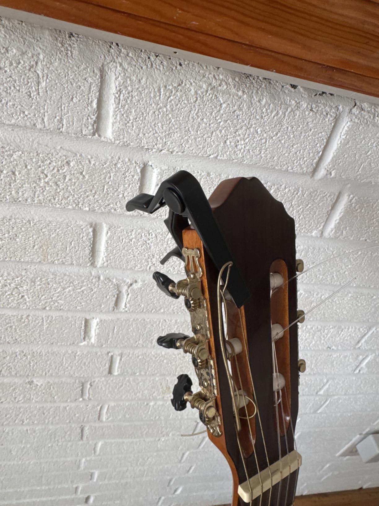Guitar Capo for Acoustic and Electric Guitar 6 String, Premium ukulele Capos, Clip Capo, Clamp Capos, Black customer photo 2