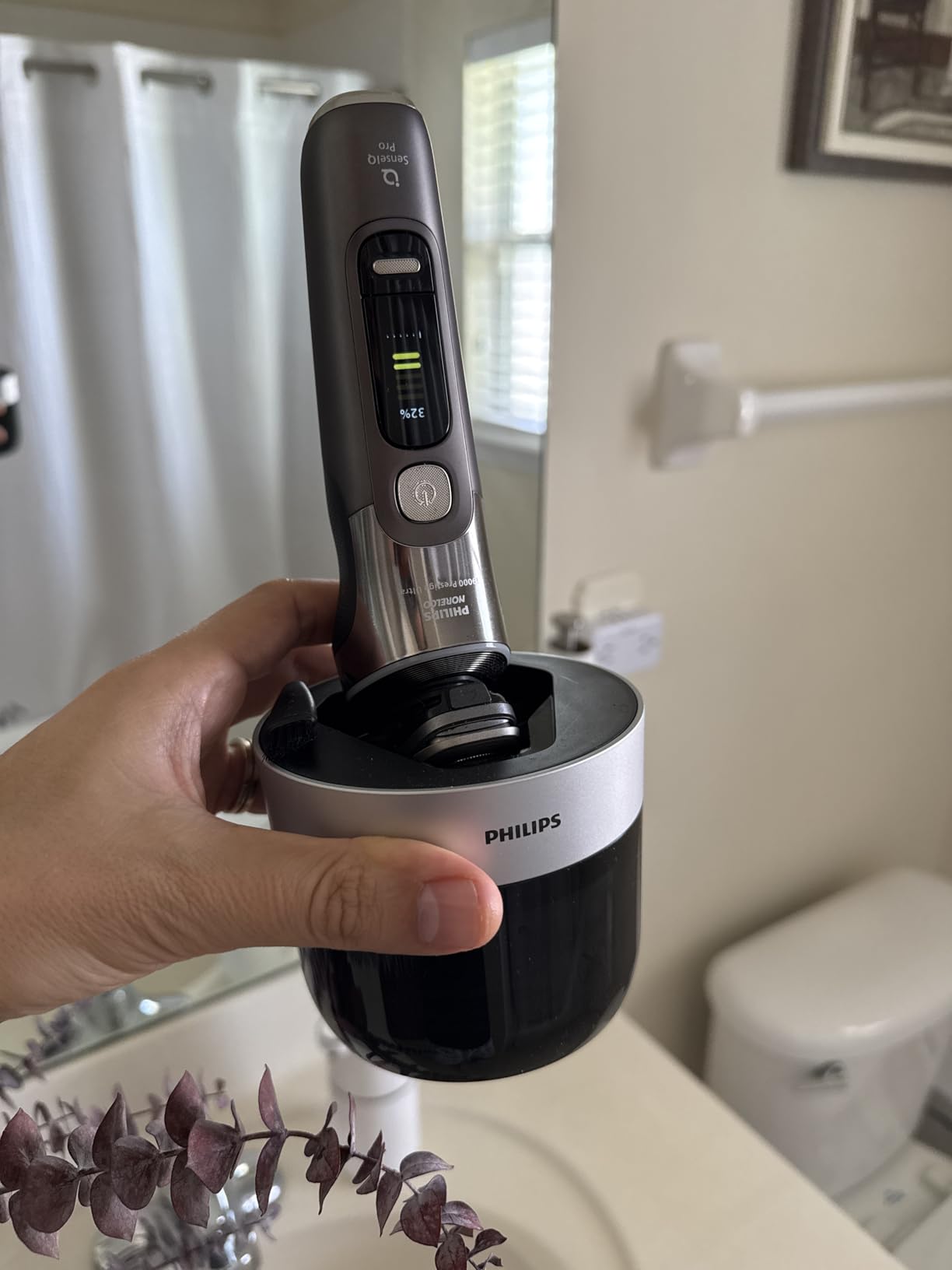 Philips Norelco i9000 Prestige Ultra Electric Shaver, Dark Slate | 360 Rotating NanoTech Precision Blades, SenseIQ Pro, 5 Shave Modes, Pressure & Motion Sensor, Quick Clean Pod, XP9402/86 customer photo 1