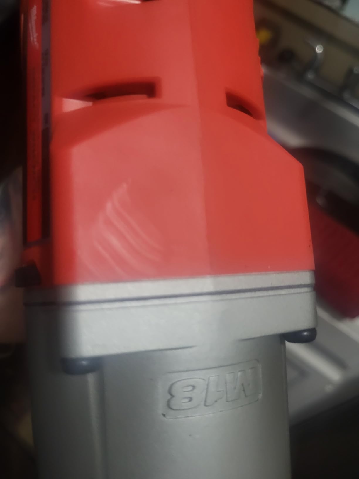 Milwaukee Electric - M18TRADE BRUSHLESS 1/2 HIGH Torque Impact Wrench customer photo 2
