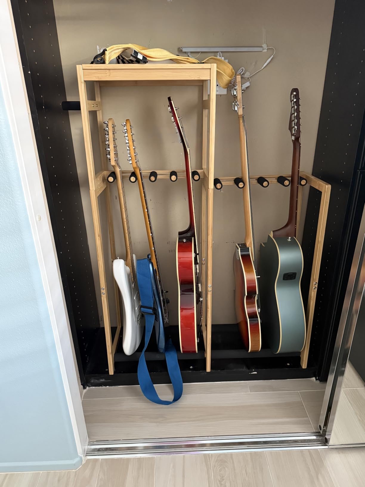 Amazer Bamboo Guitar Stand Multiple Guitars, Adjustable Multi Guitar Rack - Adjustable Dividers Fit Guitars Cases, Acoustic, Electric & Bass, Soft Padded Protection, Large-Capacity Storage customer photo 2