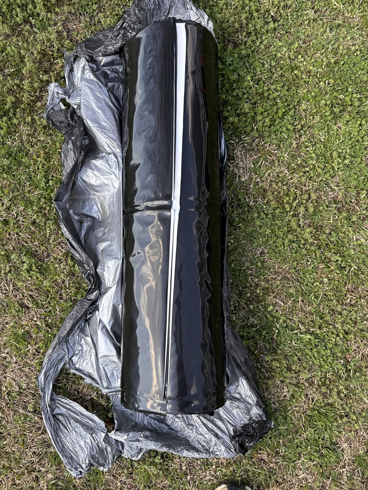 ALORAIR 14 mil Crawl Space Vapor Barrier 10' x 100' Plastic Sheeting | Heavy-Duty Black/White Panda Film customer photo 2