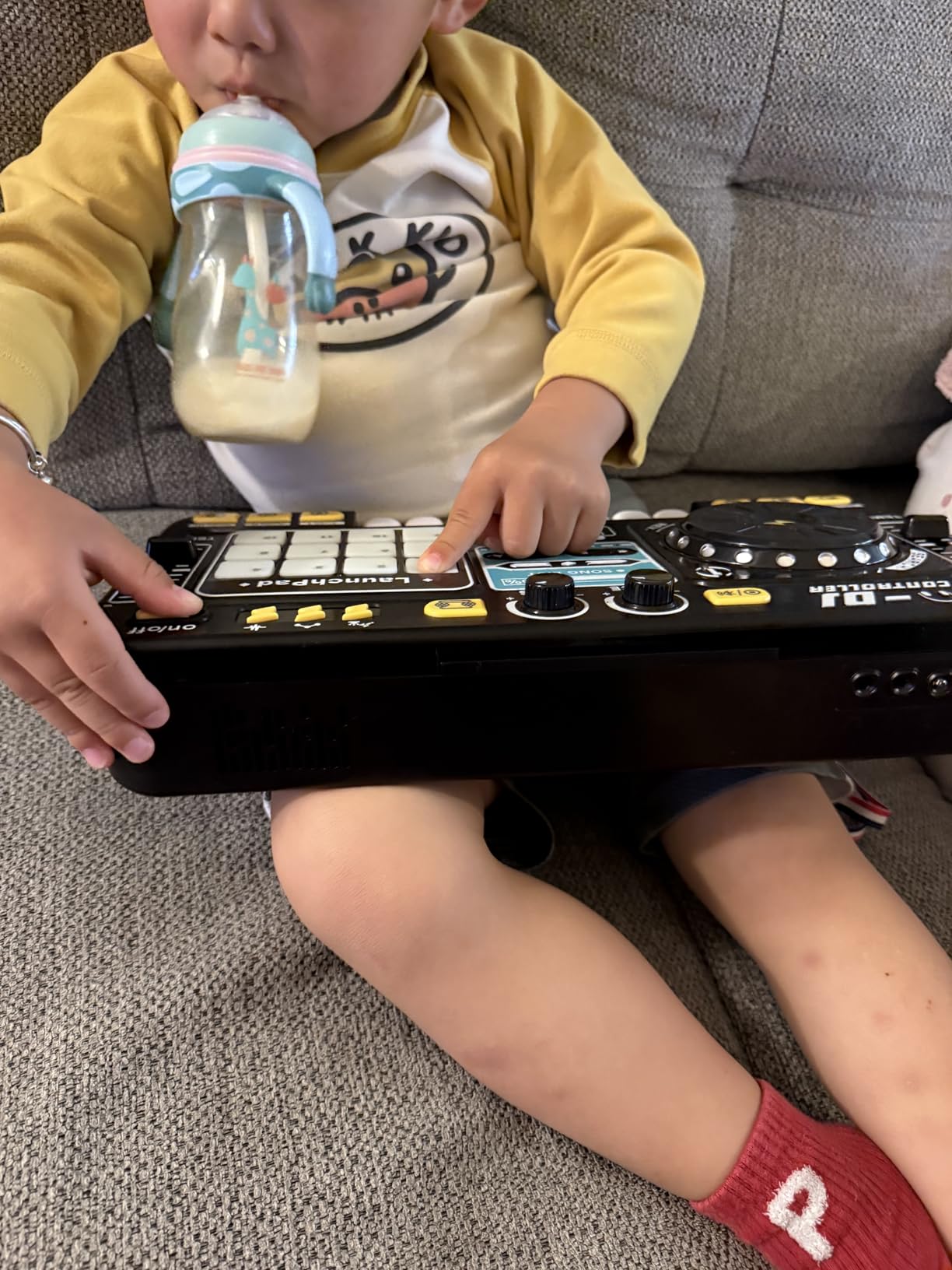 OZMI Kids DJ Music Mixer Table Board Set Toy with Microphone, Lights customer photo 1