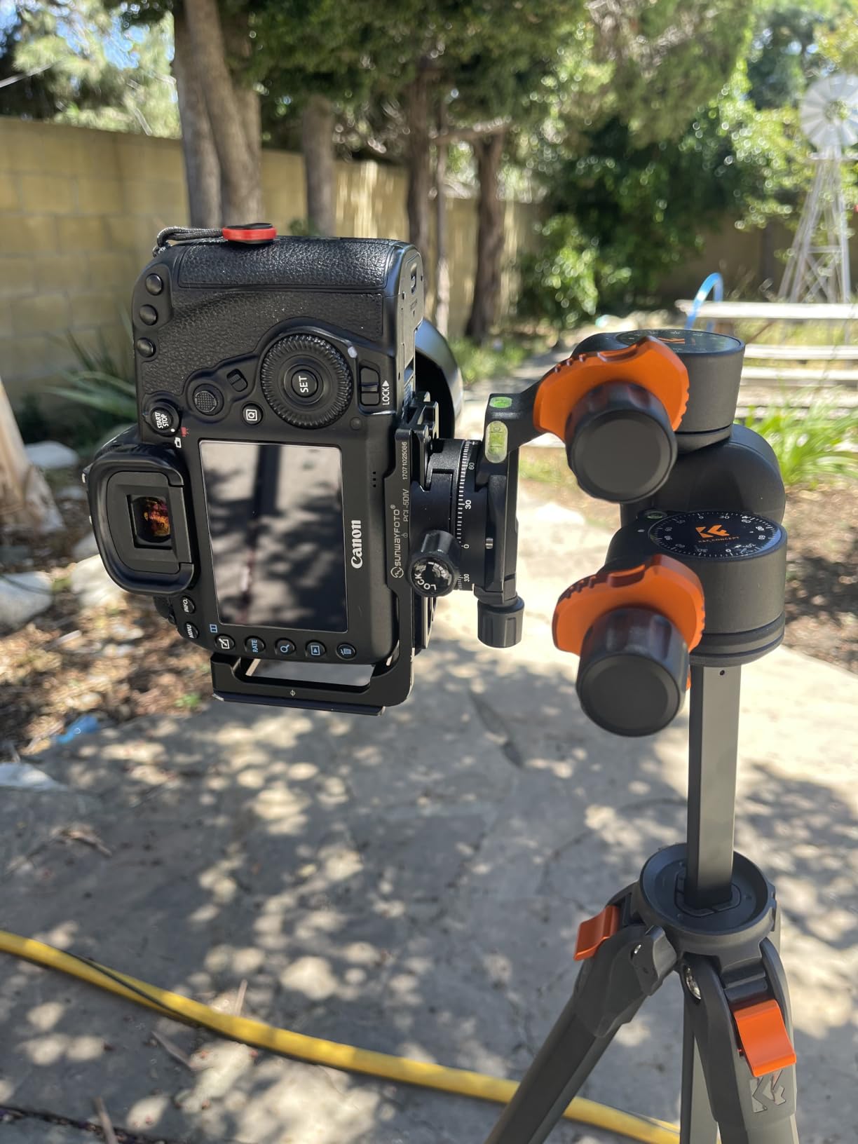 K&F Concept 3-Way Geared Tripod Head, Millimeter Micro-Adjustment, Aluminum Alloy, 6kg Load (GD-3W PRO) customer photo 1