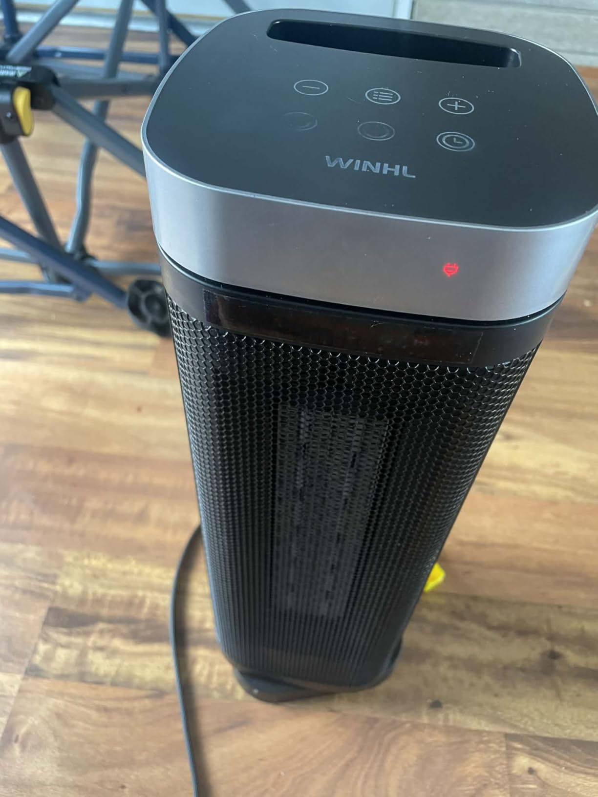 Space Heater, WINHL 17 Inches Electric Heaters for Indoor Use with Thermostat and Remote, 70° Oscillation, 12H Timer, 5 Modes, 1500W PTC Ceramic Fast Safety Heat for Office Bedroom Home customer photo 1