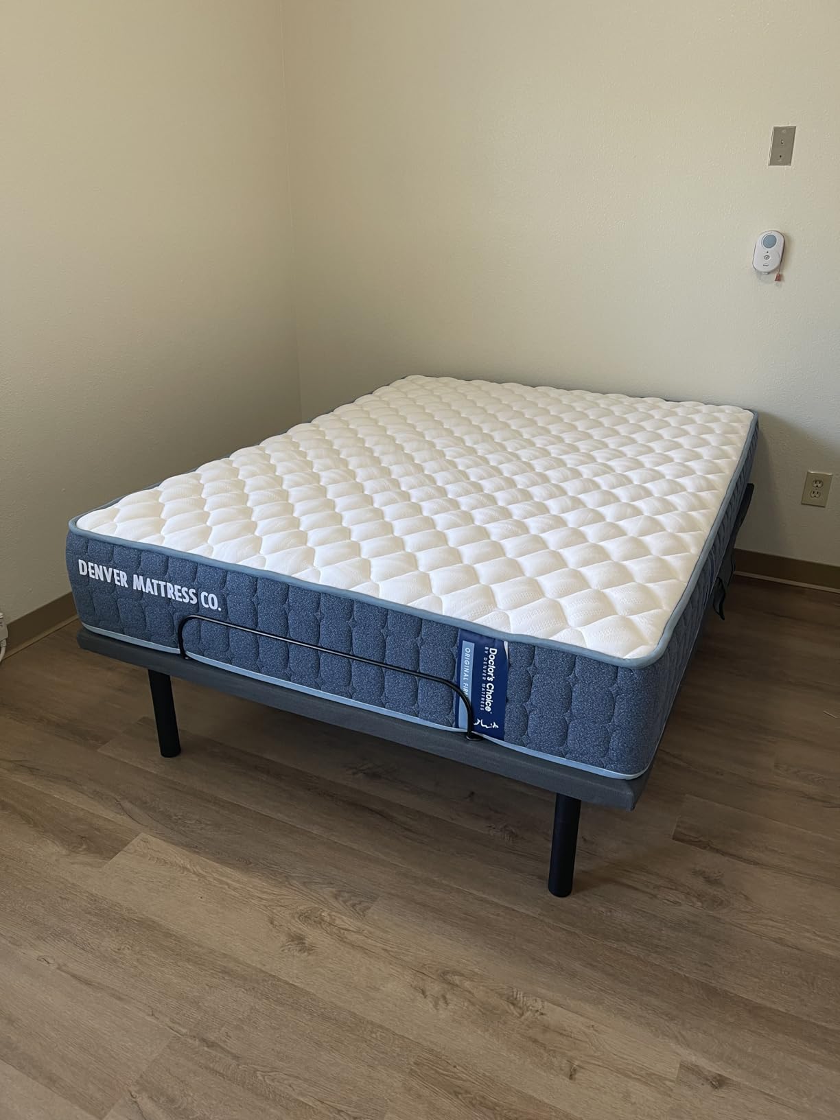 Marsail NS0 Full Adjustable Bed Base - Smart Dual Motor Bed Frame with Wireless Remote, 3-Min Assembly, Zero Gravity & Anti-Snore Modes, Under Bed Lighting, 4 USB Ports customer photo 1