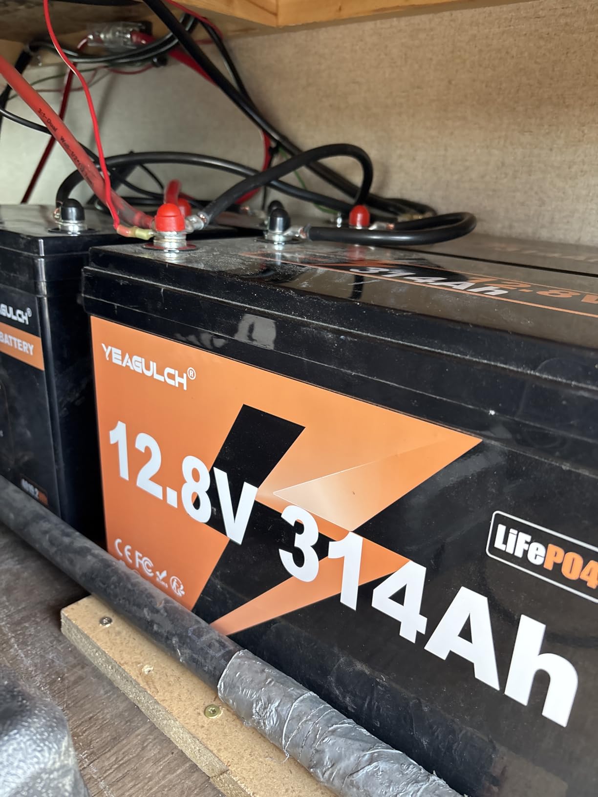 12V 100Ah LiFePO4 Lithium Battery BIC Group 31 with 100A BMS 1.28kWh | 15000+ Deep Cycle Rechargeable Lithium Iron Phosphate Battery for RV Marine Camping Off-Grid Home Energy Storage customer photo 2