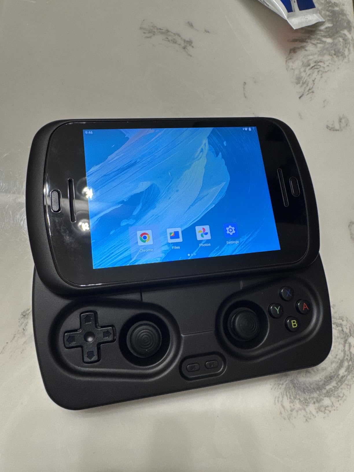 Anbernic RG Slide Retro Handheld Game Console, 4.7-inch LTPS in-Cell Screen Capacitive Joystick Android 13 System Support AI Assistant 5G WiFi Bluetooth 5.0 NO Game Card(Black) customer photo 1
