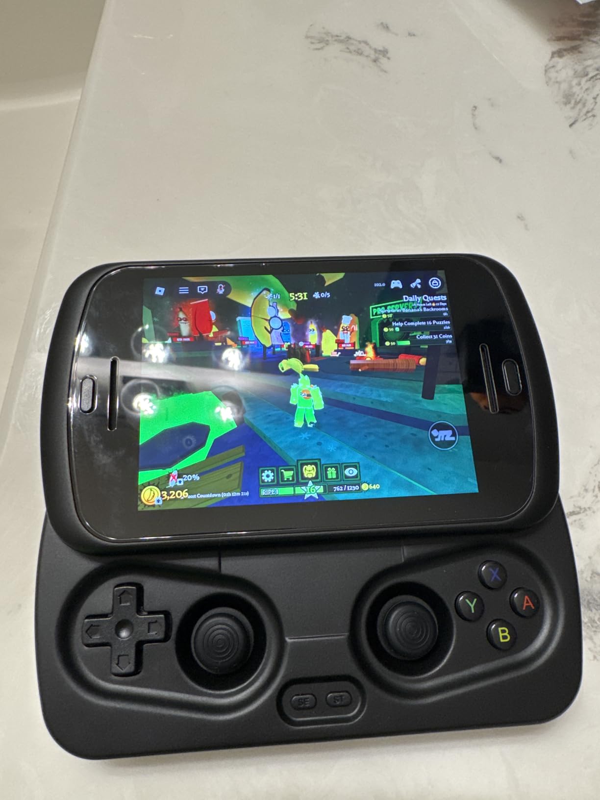 Anbernic RG Slide Retro Handheld Game Console, 4.7-inch LTPS in-Cell Screen Capacitive Joystick Android 13 System Support AI Assistant 5G WiFi Bluetooth 5.0 NO Game Card(Black) customer photo 2