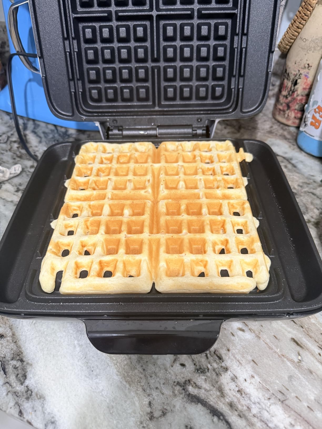 Dash No-Drip Waffle Maker, 4 Square Mini Waffles at Once, Cream | Small Waffle Iron for Families, Kids Breakfast Sandwiches, Waffle Sticks, Chaffles & Hash Browns, Nonstick customer photo 1