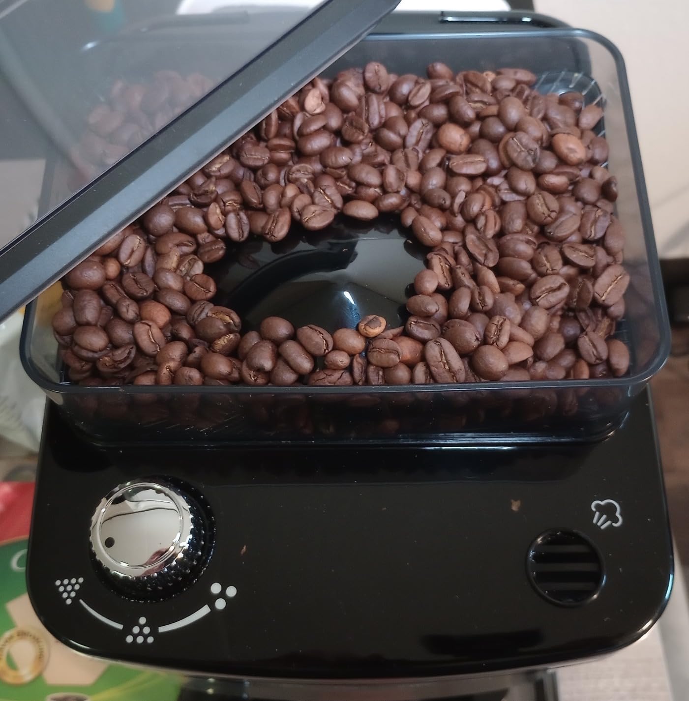 Melitta Aroma Fresh Plus 10-Cup Coffee Maker with Built in Burr Grinder | Automatic and Programmable, Grind & Brew, Touch Control Panel, Black & Stainless Steel customer photo 1