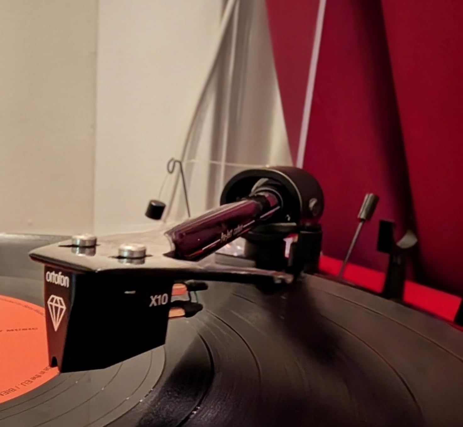 Ortofon MC X10 Moving Coil Phono Cartridge with Elliptical Diamond Stylus (Black) customer photo 2