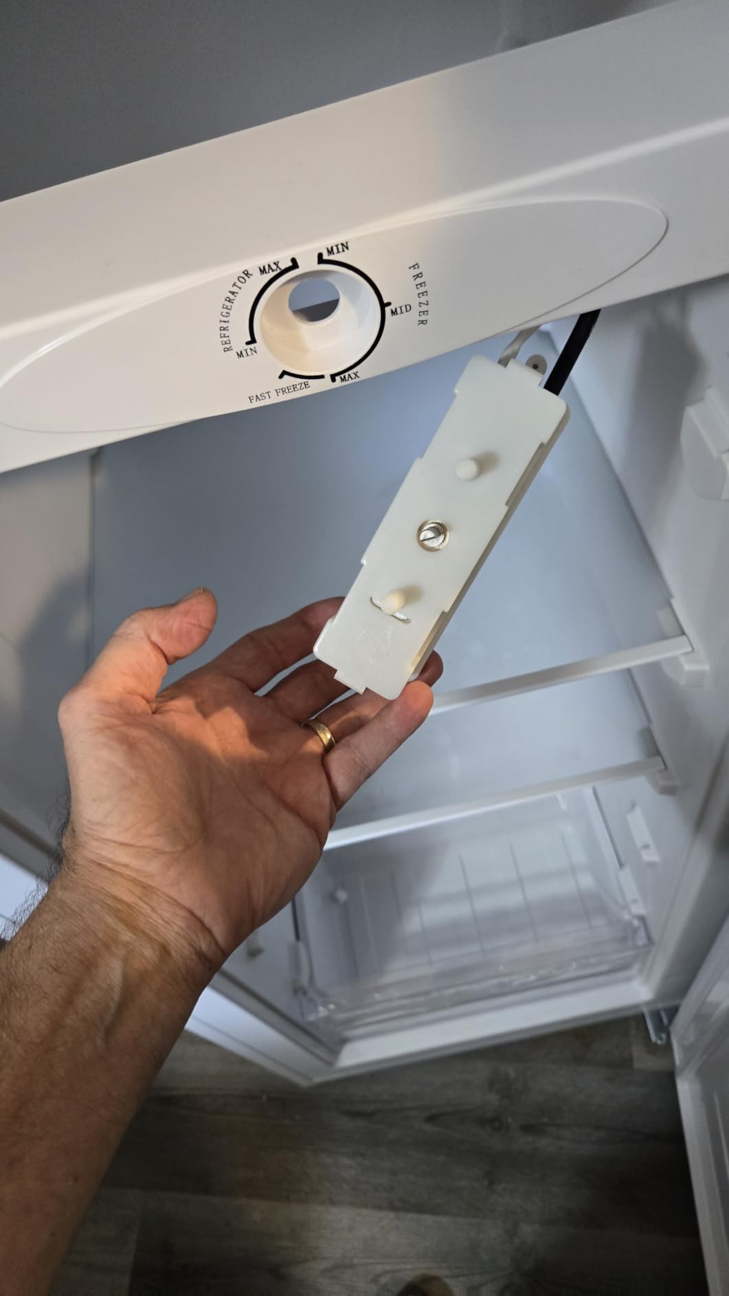 Upstreman 7.0 Cu.Ft Upright Freezer Large Capacity Stand Up Freezer White | 5 Adjustable Shelves, Convertible Refrigerator/Freezer, Reversible Door customer photo 1