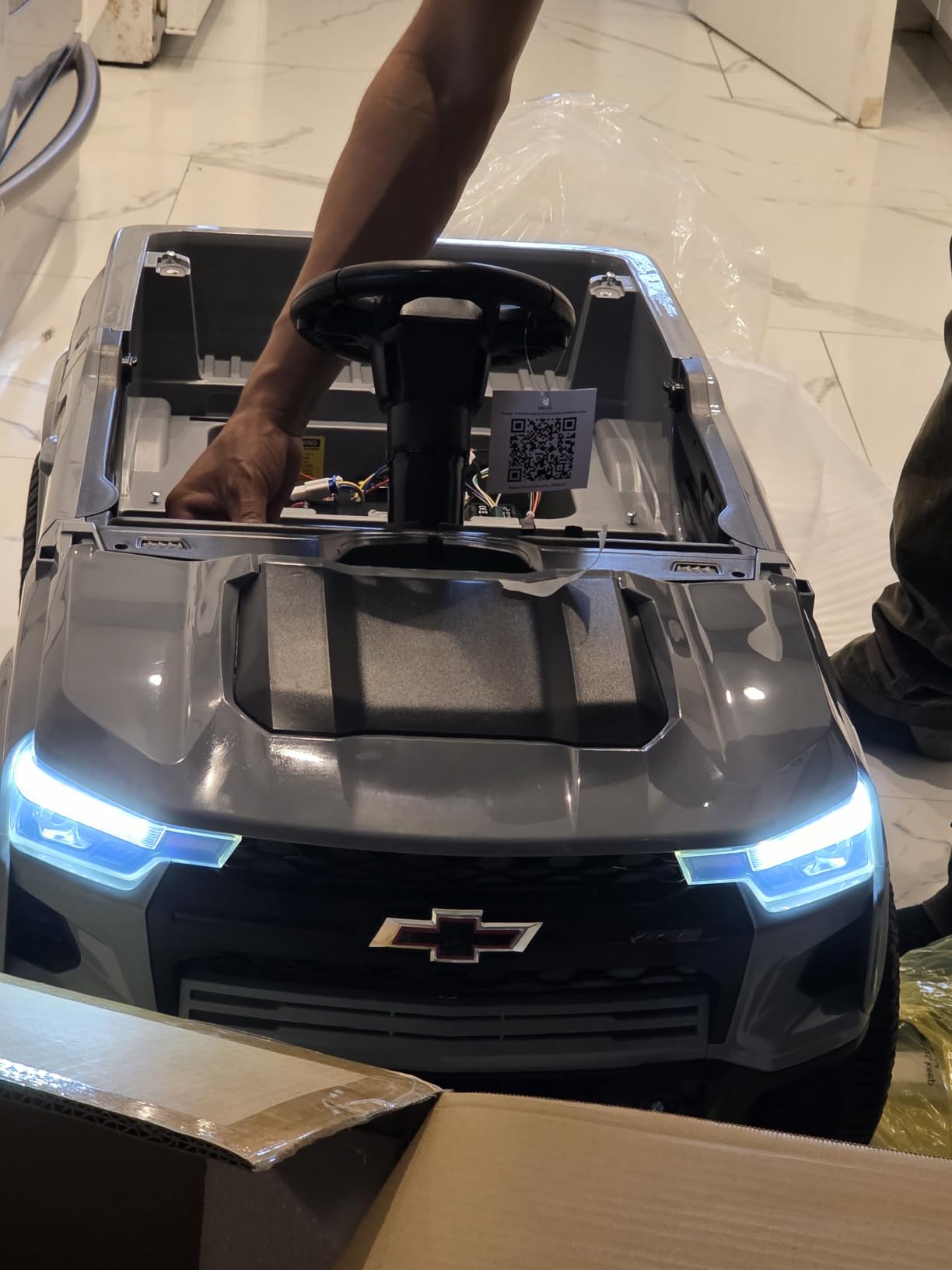 Winado 12V Licensed Chevrolet Colorado Electric Ride on Car for Kids, Pink | Ride on Toys for Toddlers w/ Remote Control, Battery Powered, Bluetooth, Soft Start, LED Lights customer photo 1
