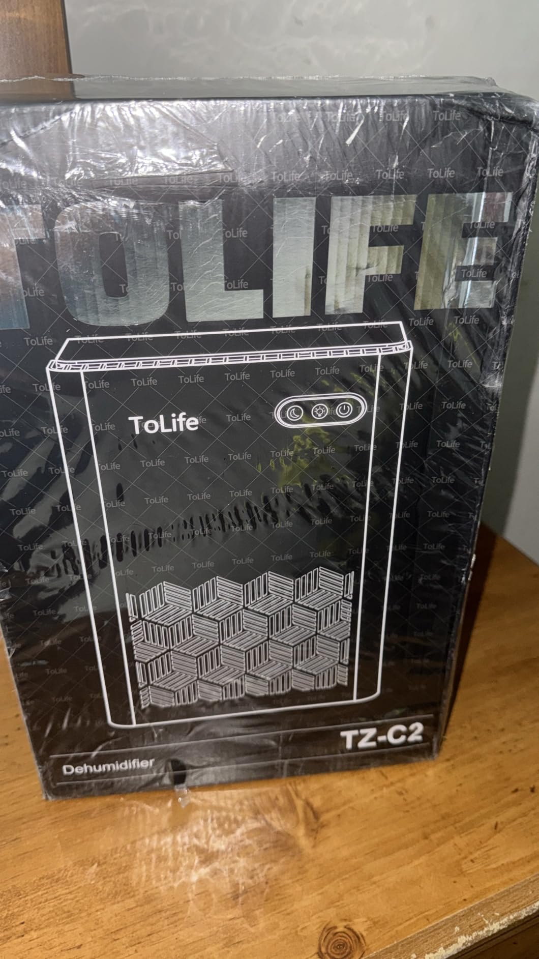 ToLife Dehumidifier, 1000 Sq Ft 95 oz Tank with Sleep Mode, Auto Shutoff | Portable for Home, Bedroom, Bathroom and Basement with 7-Color LED Light, Black customer photo 2