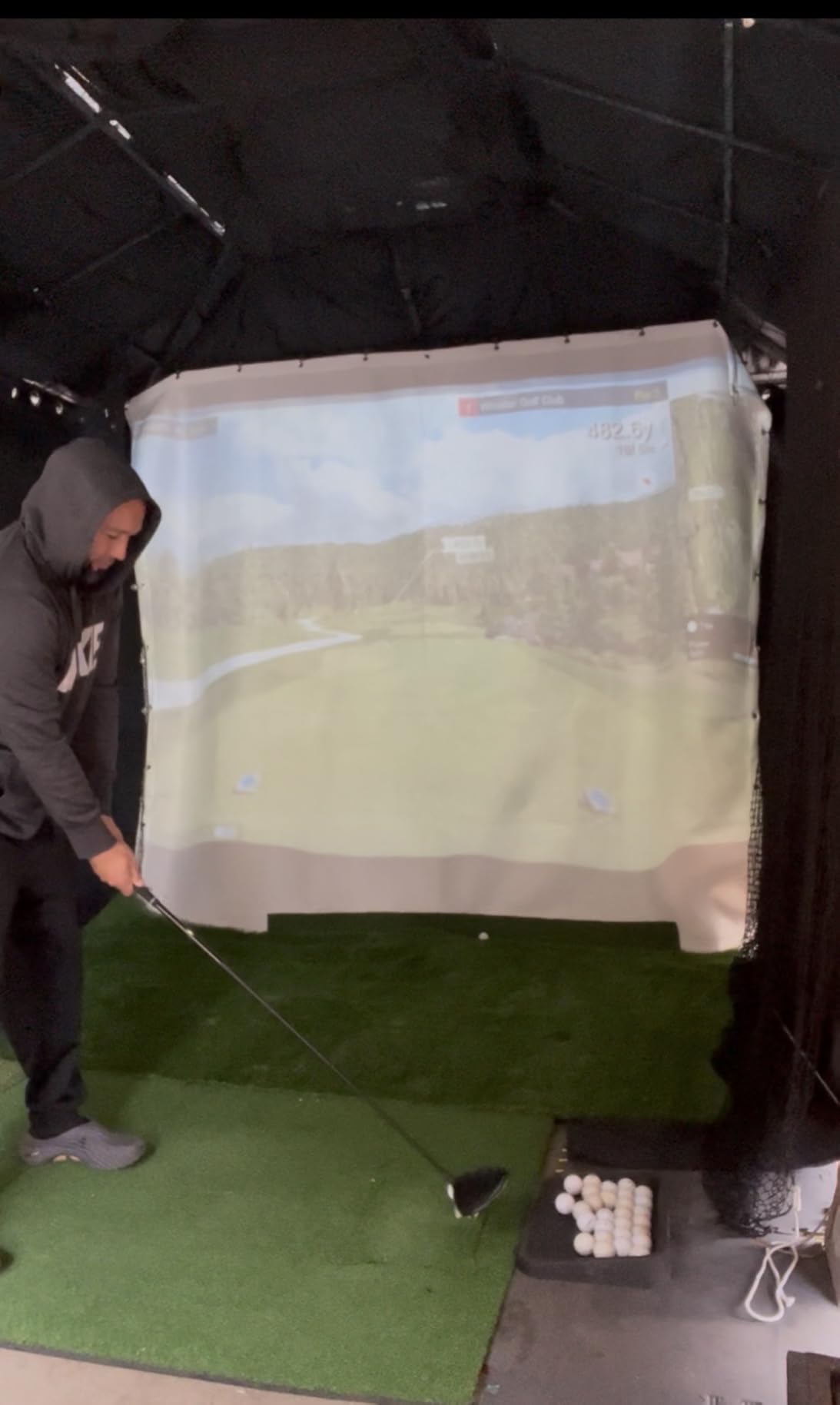 FlightScope Mevo Gen2 Portable Golf Launch Monitor and Simulator with 18 Swing Data Parameters, Front Facing Camera, 8 E6 Simulation Courses customer photo 1