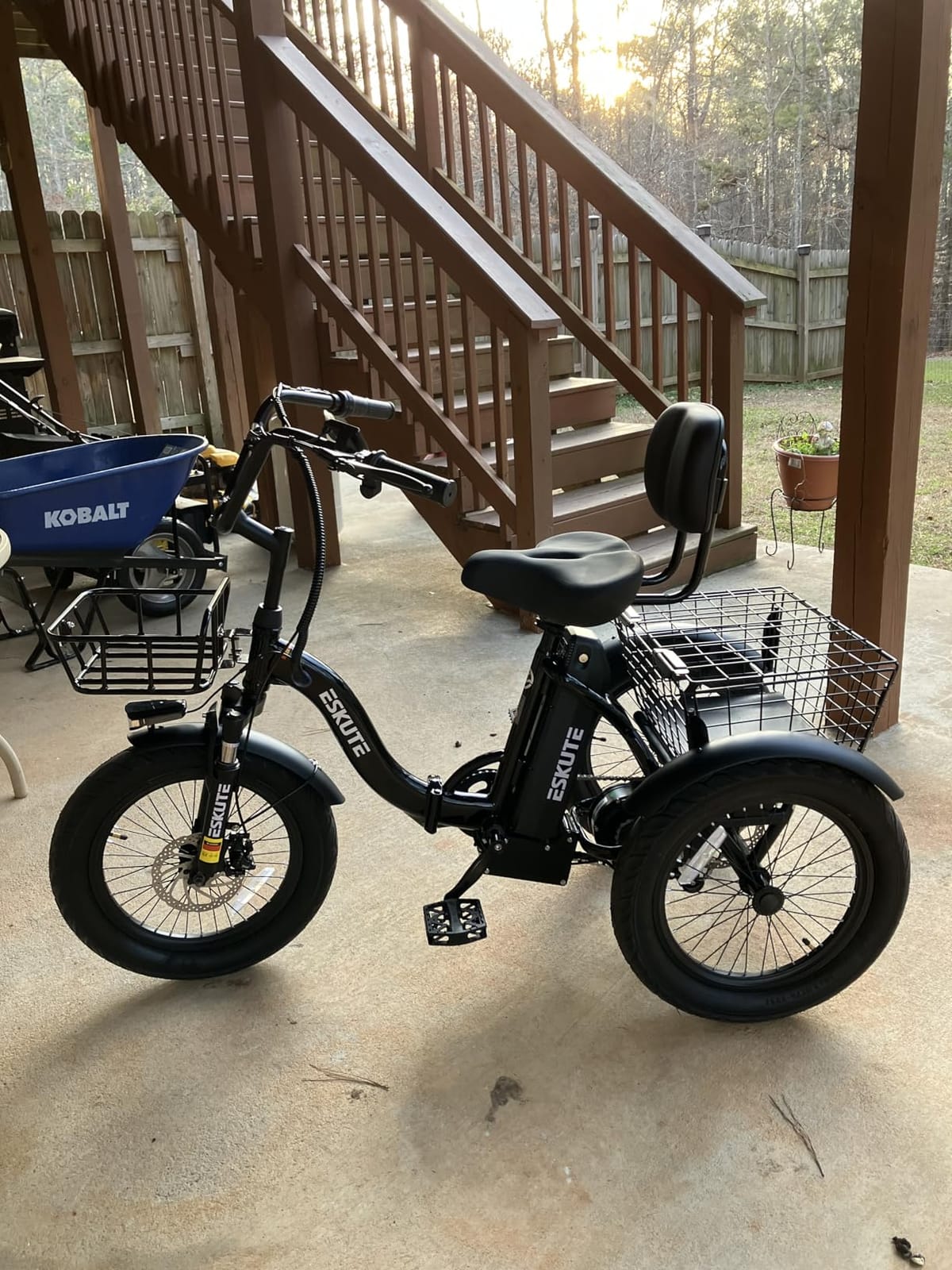 ESKUTE E Trike Electric Bike, Peak 1200W Brushless Motor Folding Trike 18X3.0 Fat Tire Ebike, 624Wh Removable Battery, Step-Thru 3 Wheel Electric Bicycle, Up to 55 Miles, 18MPH+ Tricycle for Adults customer photo 2