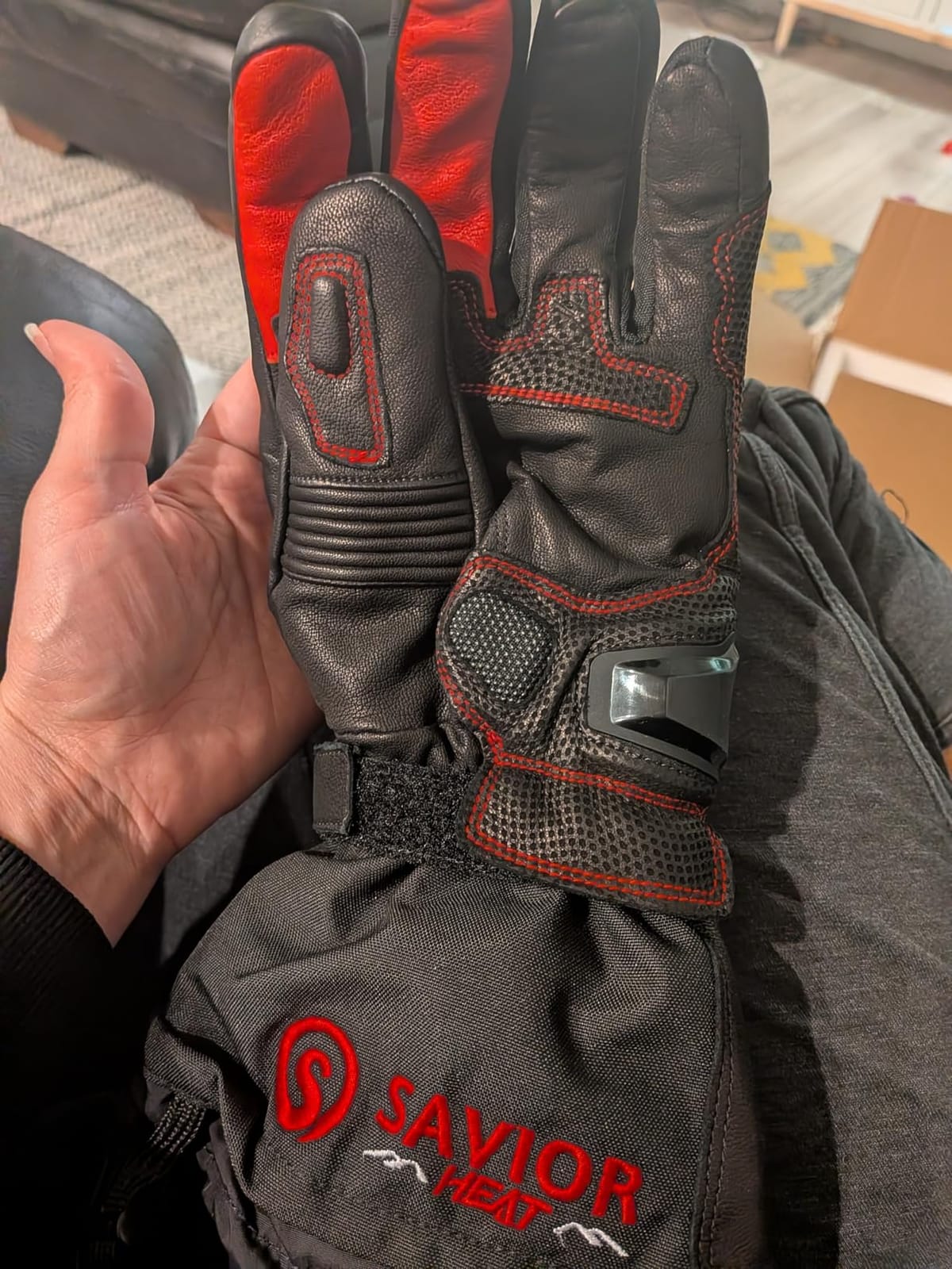 SAVIOR HEAT Heated Motorcycle Gloves for Men & Women, 3000mAh Battery for 11H Heat, with Knuckle Guard & Anti-Slip Grip for Riding, Snowmobile customer photo 1