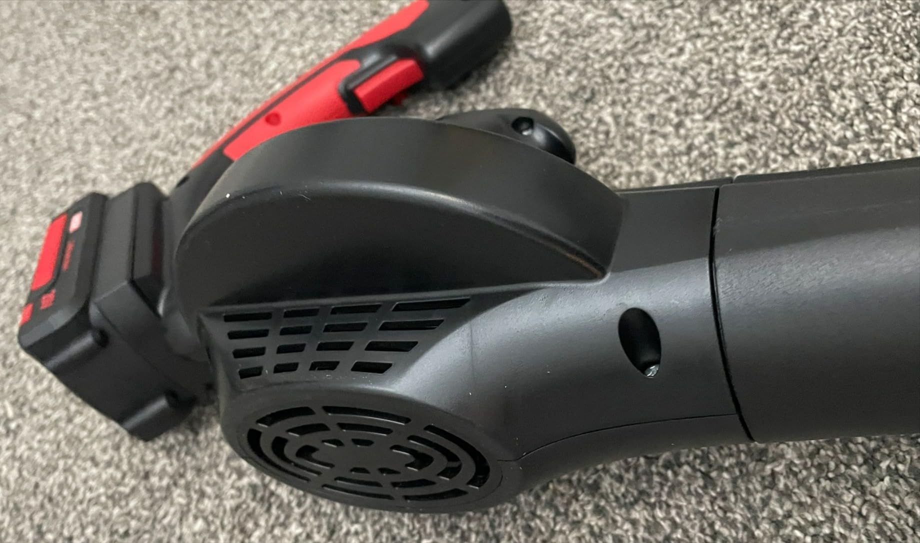 MZK Cordless Leaf Blower, 20V Battery Powered Electric Blower for Lawn Care, Electric Lightweight Leaf Blower for Blowing Leaves, Patio Cleaning and Dust(2 * 4Ah Battery & Charger Included), LF40D13 customer photo 1
