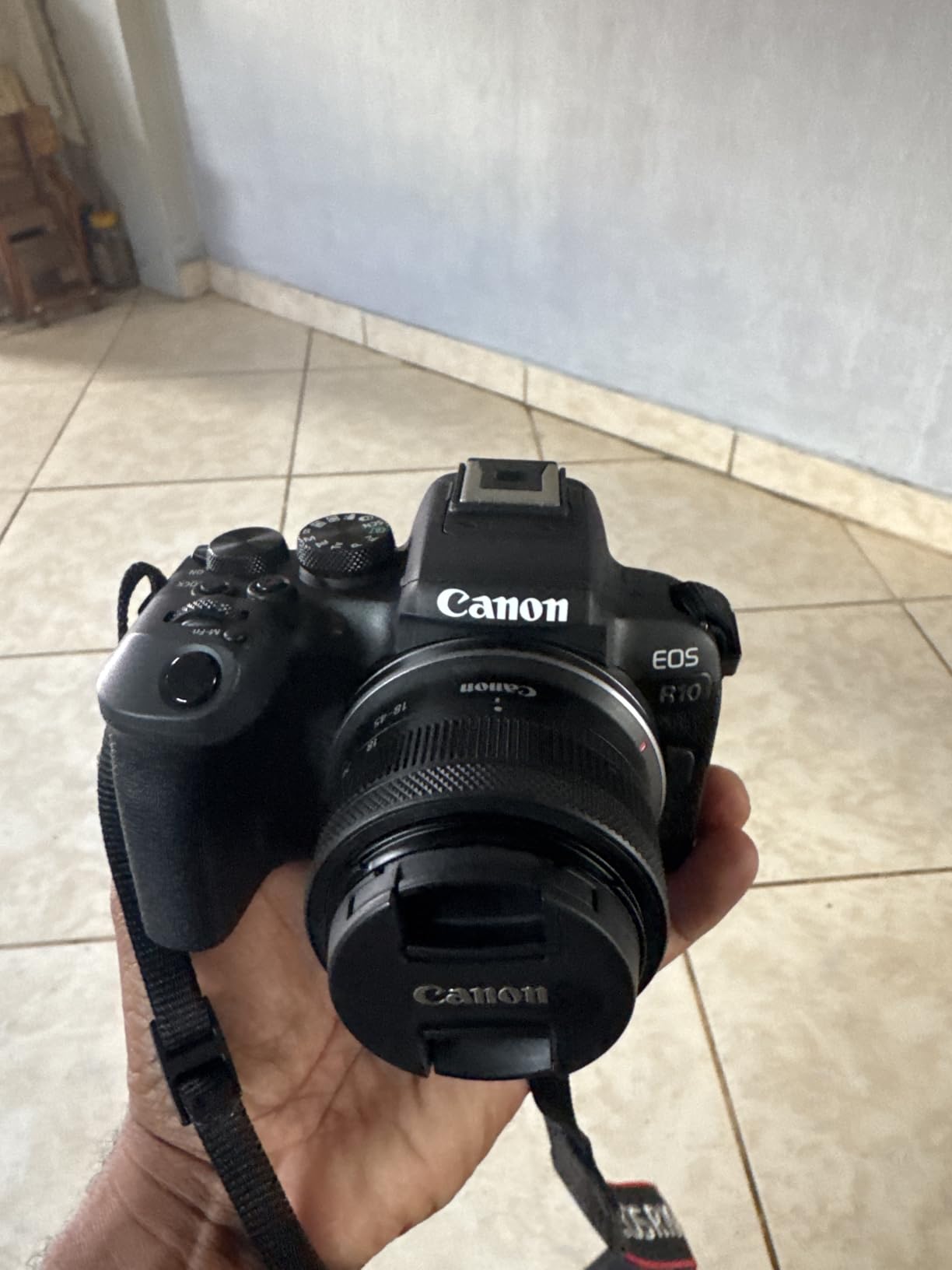Canon EOS R10 Mirrorless Camera Kit with RF-S 18-45mm Lens | 24.2MP APS-C, 4K Video, Dual Pixel AF, 15fps Burst, Perfect for Beginner Photographers & Vloggers (5331C009) + 64GB Card + Shoulder Bag customer photo 1