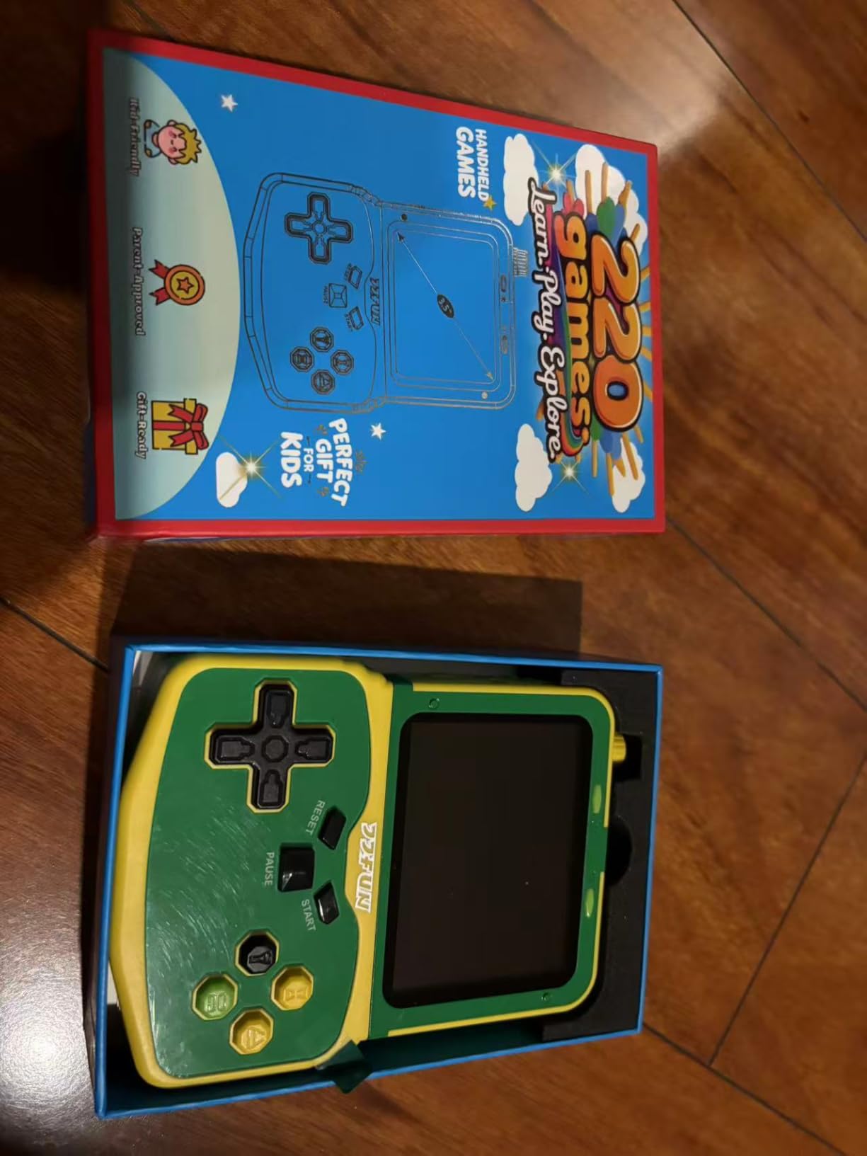 Portable Video Game Console for Kids, 220 Built-in Classic Retro Games, Handheld Plug & Play Player with 3.5'' IPS Screen, Rechargeable Travel Toy Birthday Gift for Boys & Girls- Blue customer photo 2