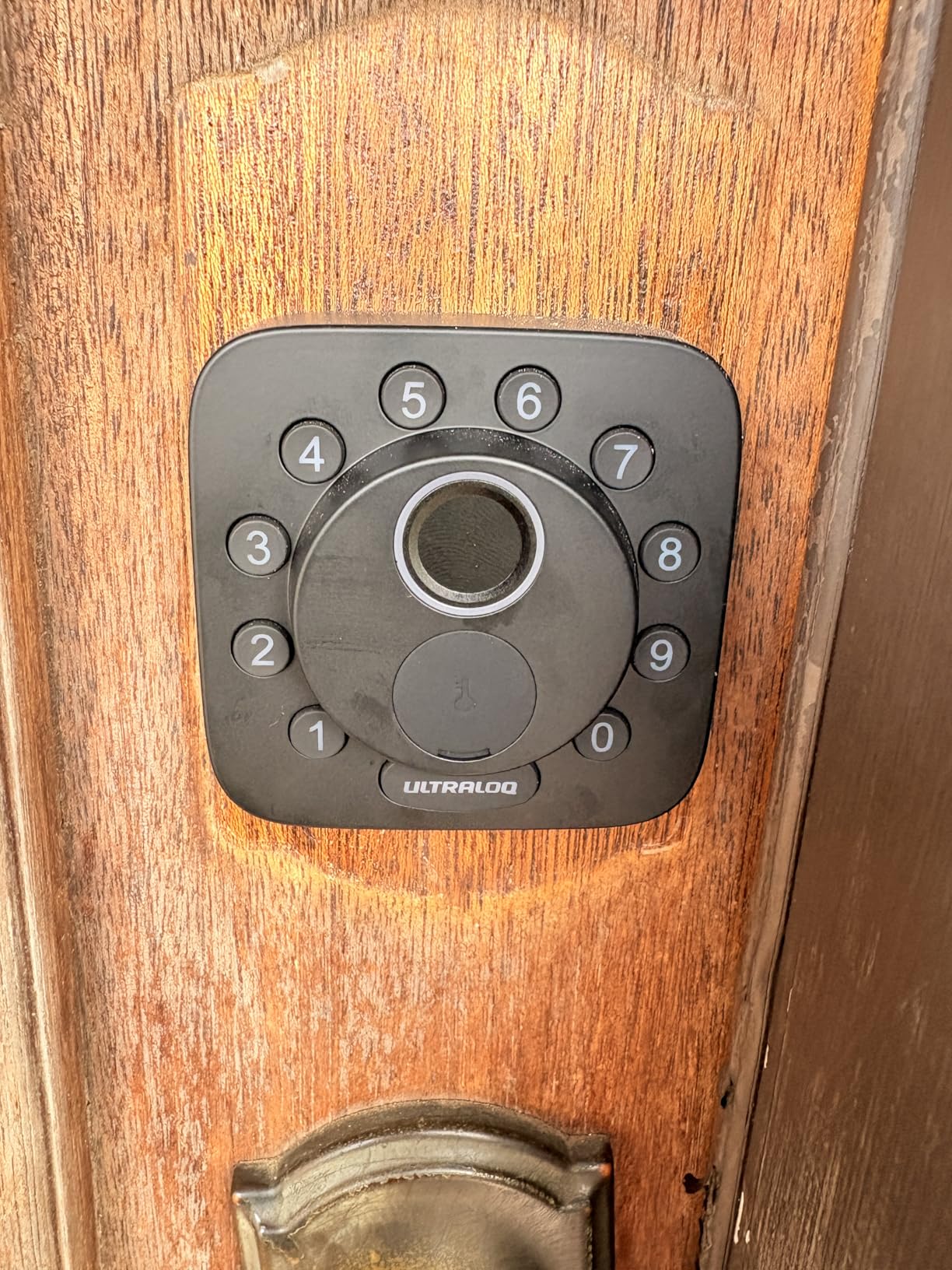 ULTRALOQ Bolt SE Smart Lock, Built-in Wi-Fi, Matter Over Thread, Works with Apple Home, Alexa, Google, 7-in-1 Keyless Entry Deadbolt with Fingerprint ID customer photo 2
