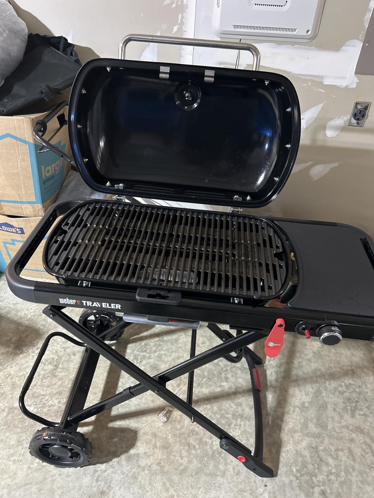 Weber Traveler Compact Portable Gas Grill for Outdoor Cooking, Propane | Folding Portable Grill with Wheels for Camping, Tailgating & Travel, Easy Open & Close, Camping Grill, Portable BBQ Grill customer photo 2
