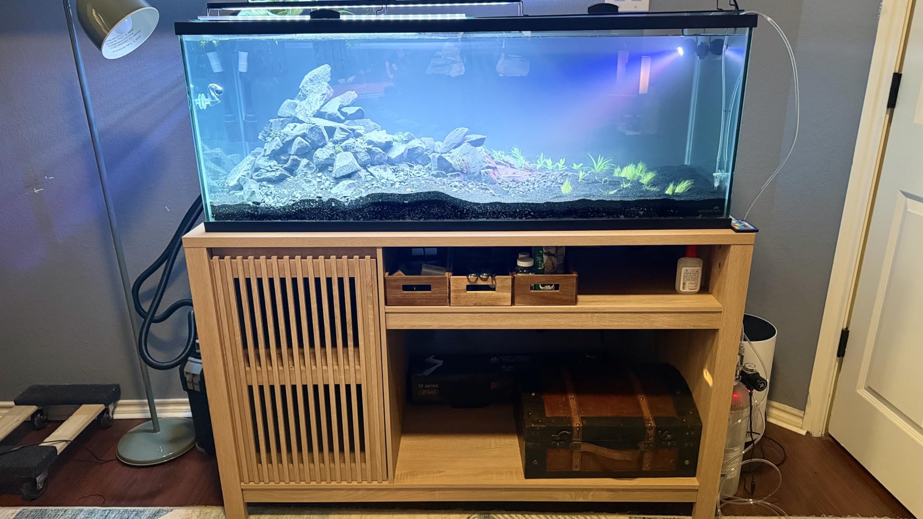 INNOD 55-75 Gallon Fish Tank Stand with Power Outlet, Aquarium Stand with Cabinet, Heavy Duty Reptile Tank Stand Table for Fish Accessories Storage customer photo 2