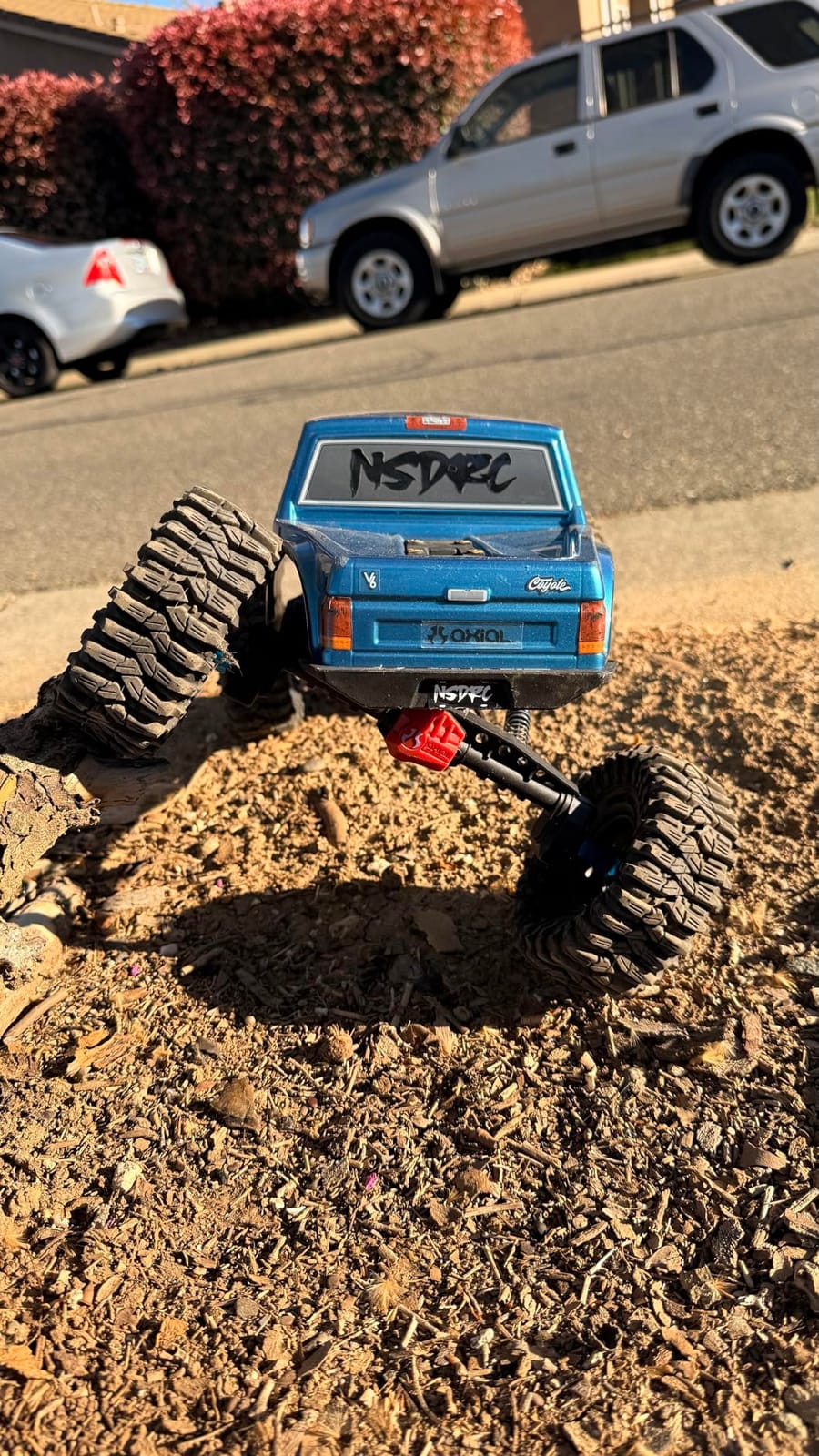 Axial RC Truck 1/10 SCX10 III Coyote 4X4 RTR Brushed Rock Crawler, Blue, AXI-2036T2 (Battery and Charger Not Included) customer photo 2